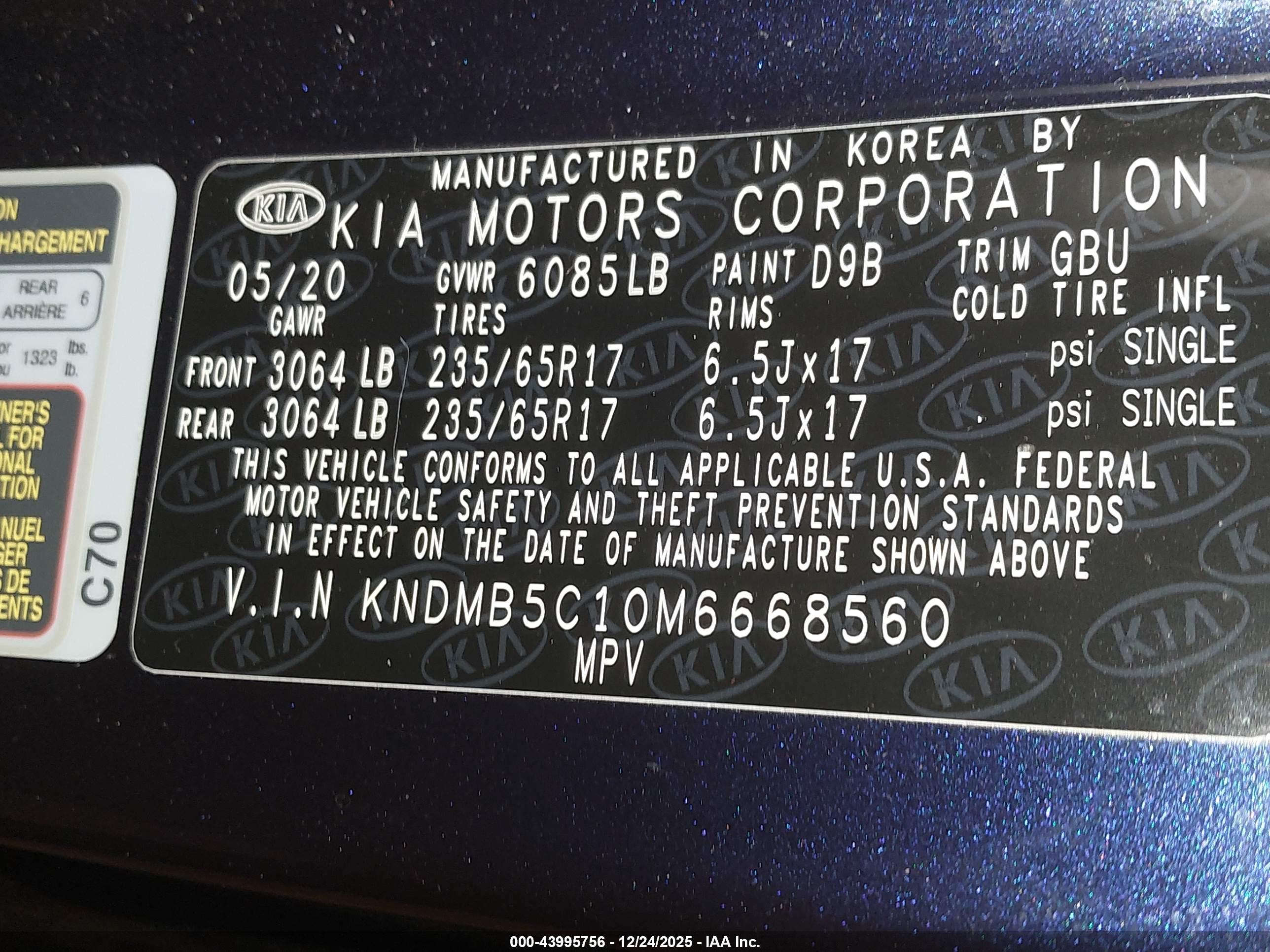 KIA SEDONA image 9