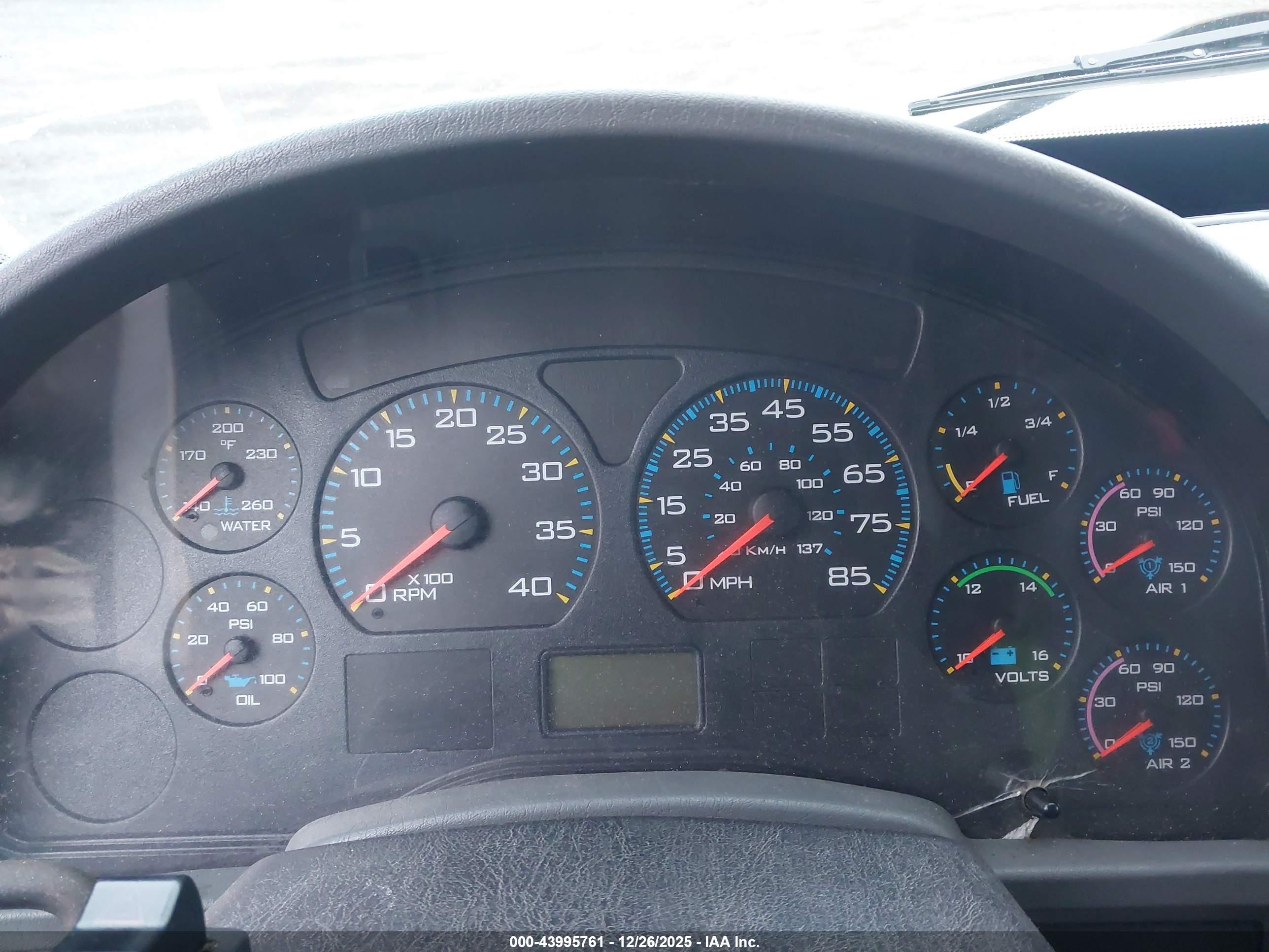 INTERNATIONAL 4000 image 6