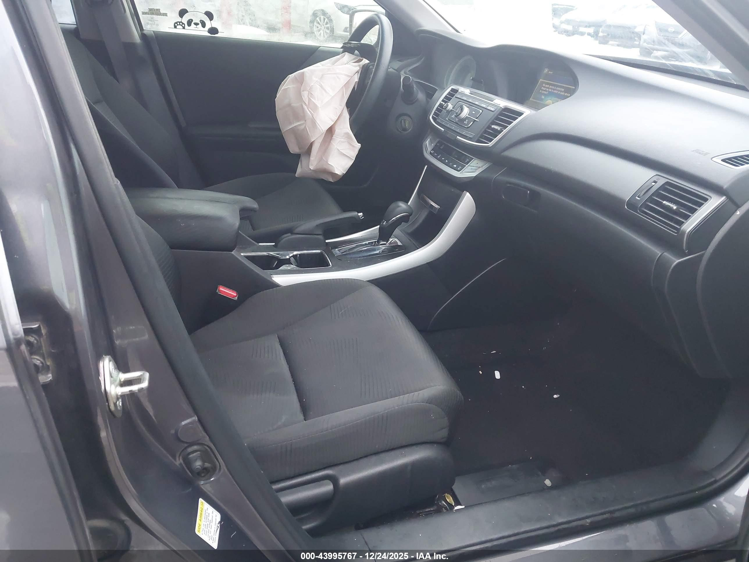 HONDA ACCORD image 5