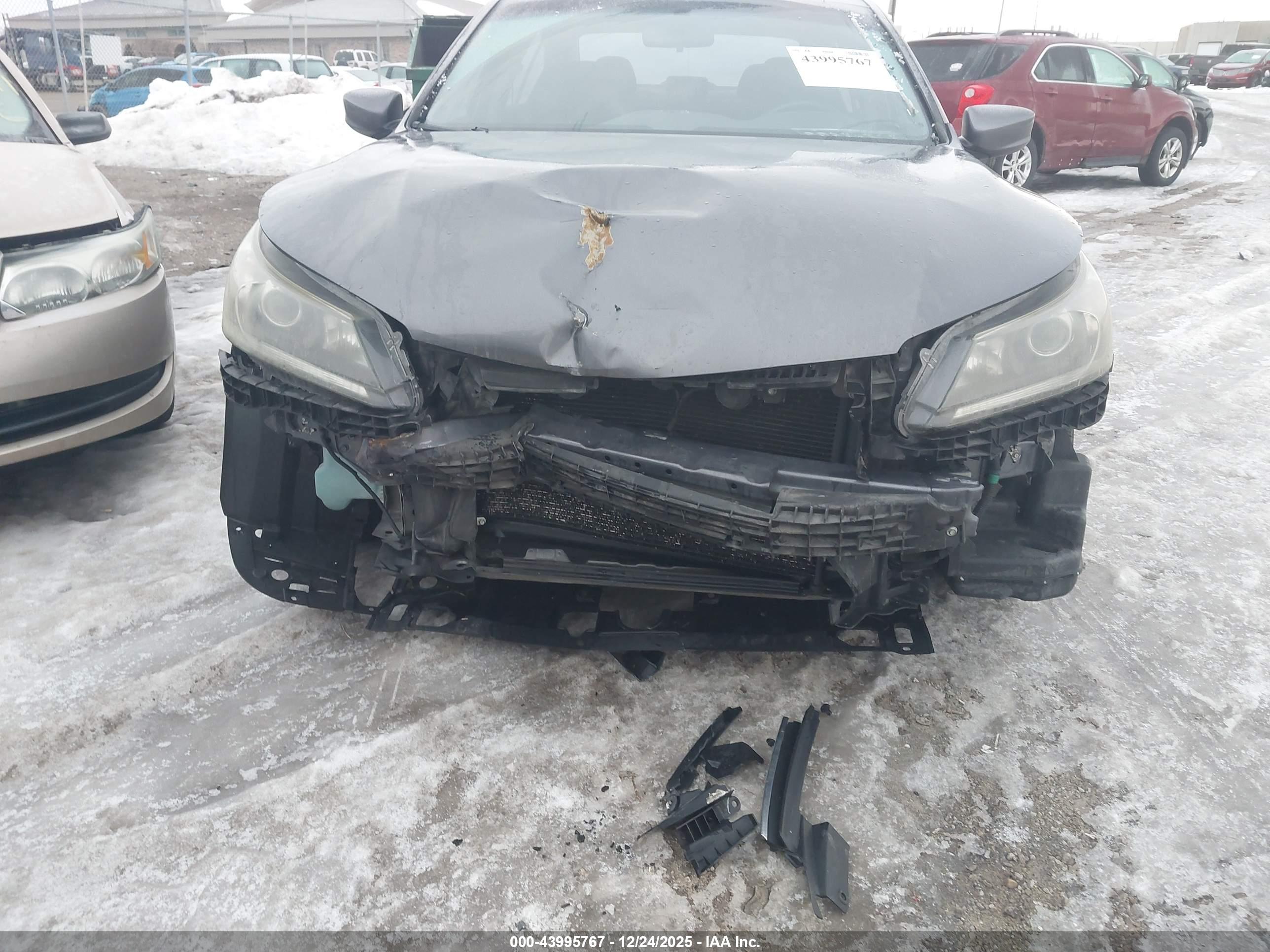HONDA ACCORD image 6