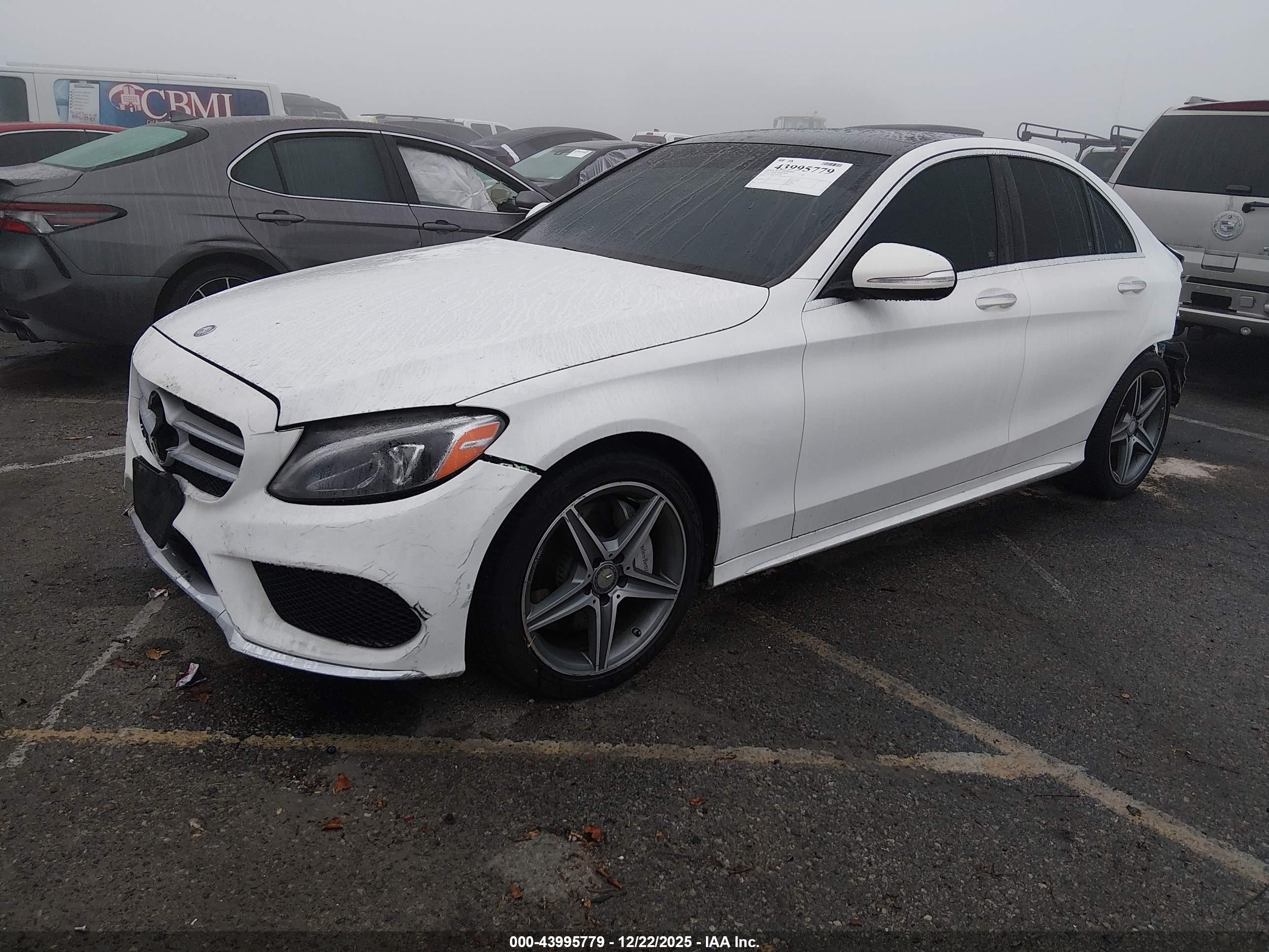 MERCEDES-BENZ C image 2