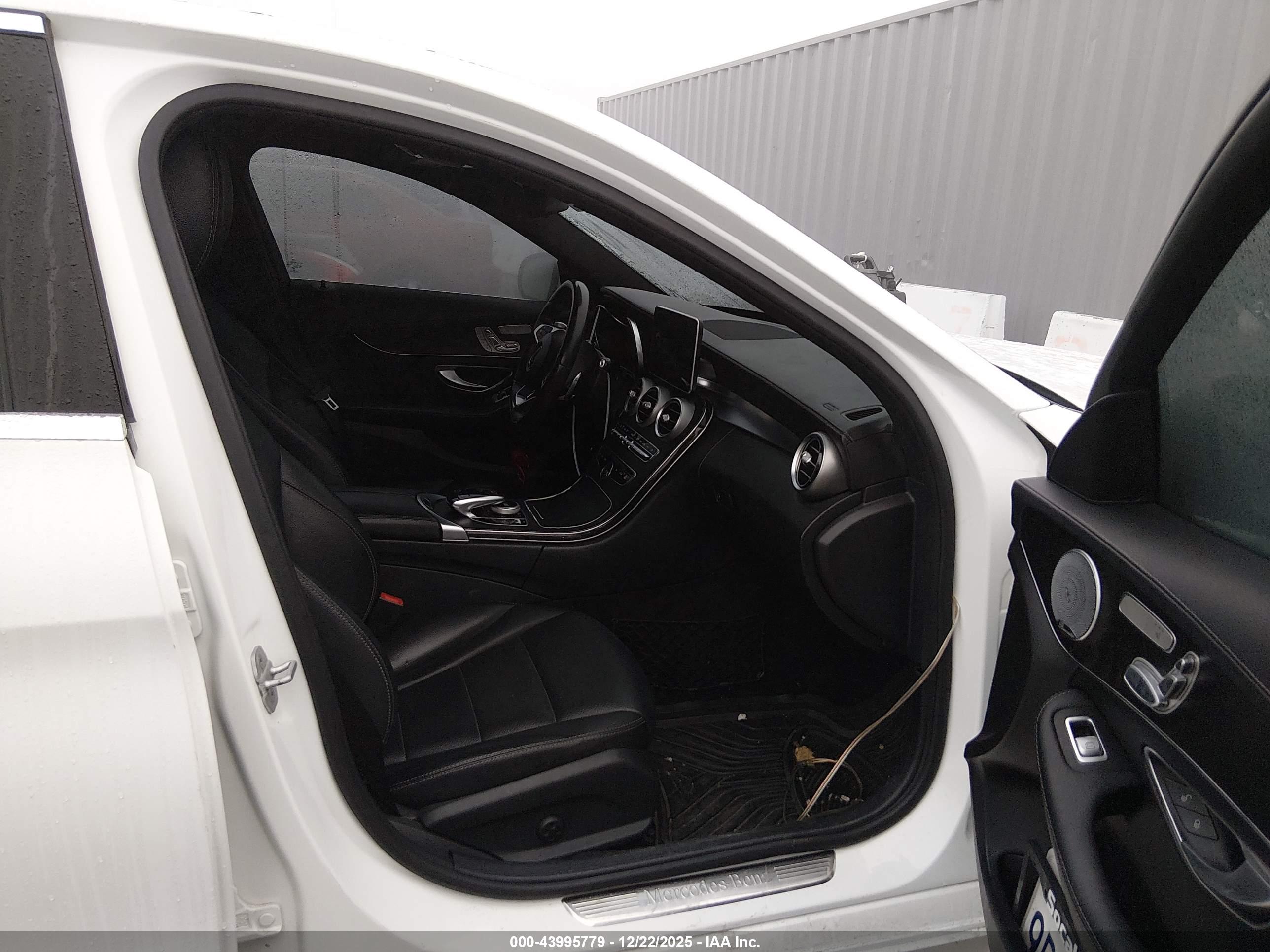 MERCEDES-BENZ C image 5