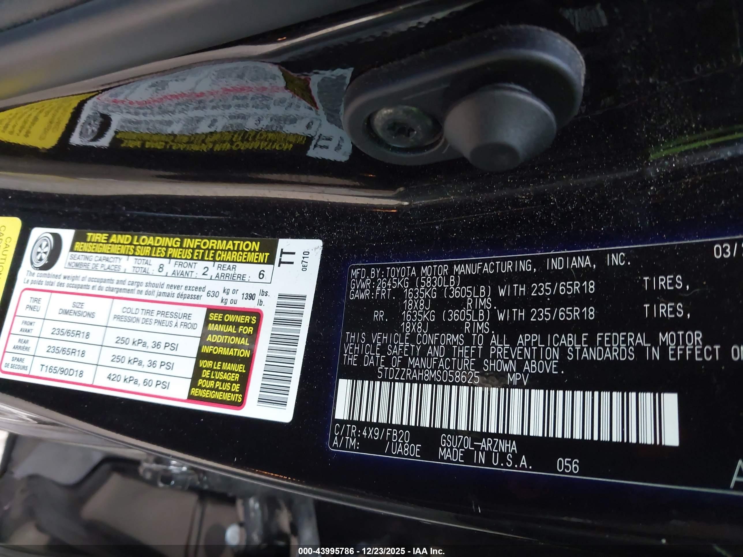 TOYOTA HIGHLANDER image 9