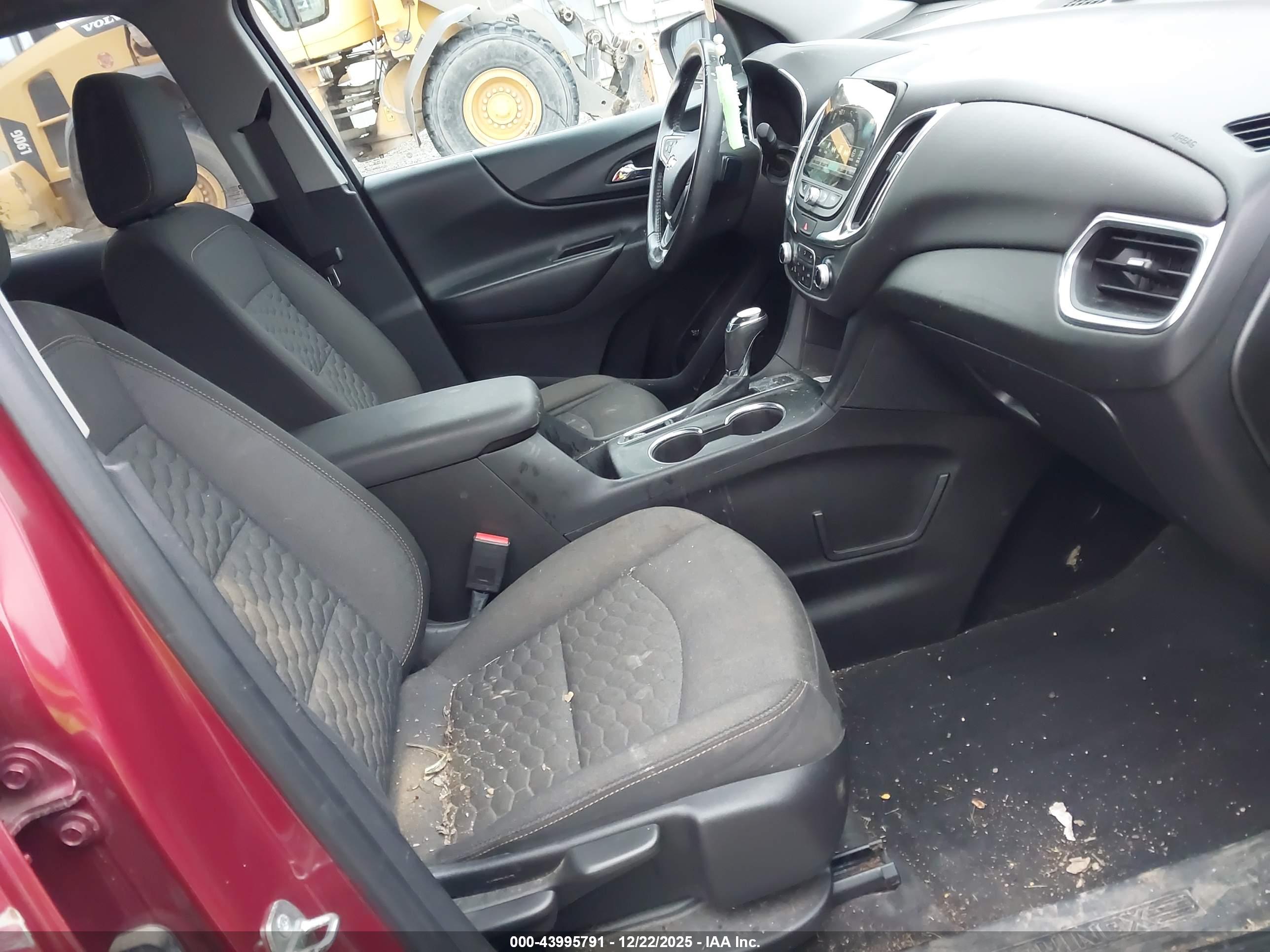 CHEVROLET EQUINOX image 5