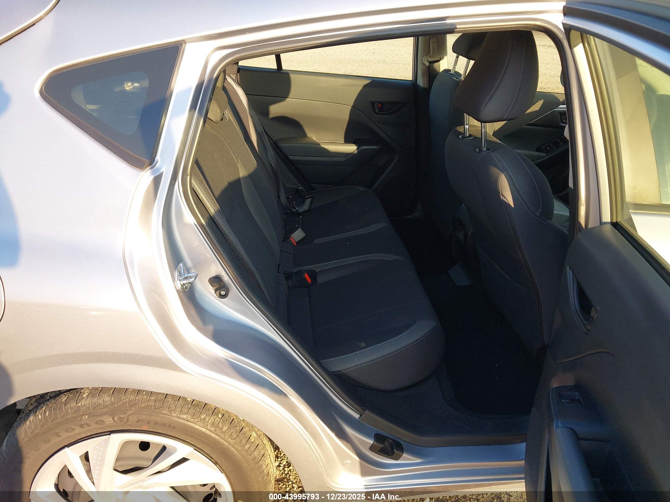 SUBARU IMPREZA image 8