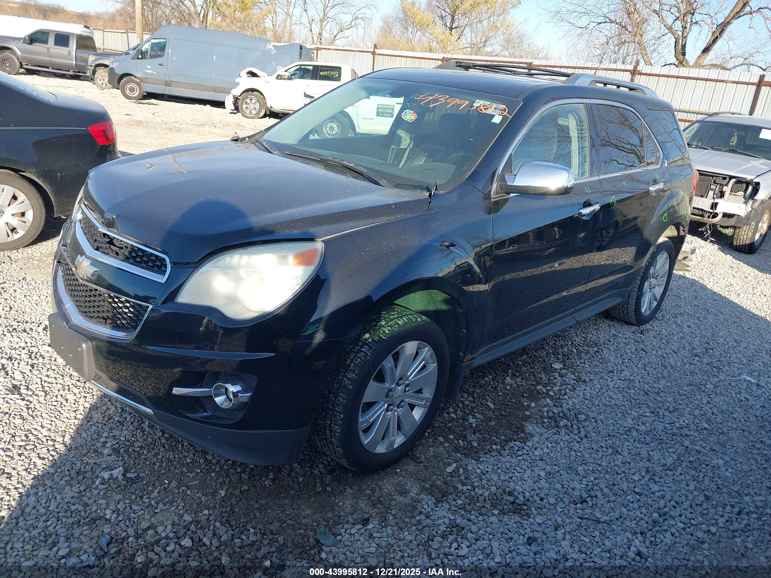 CHEVROLET EQUINOX image 2