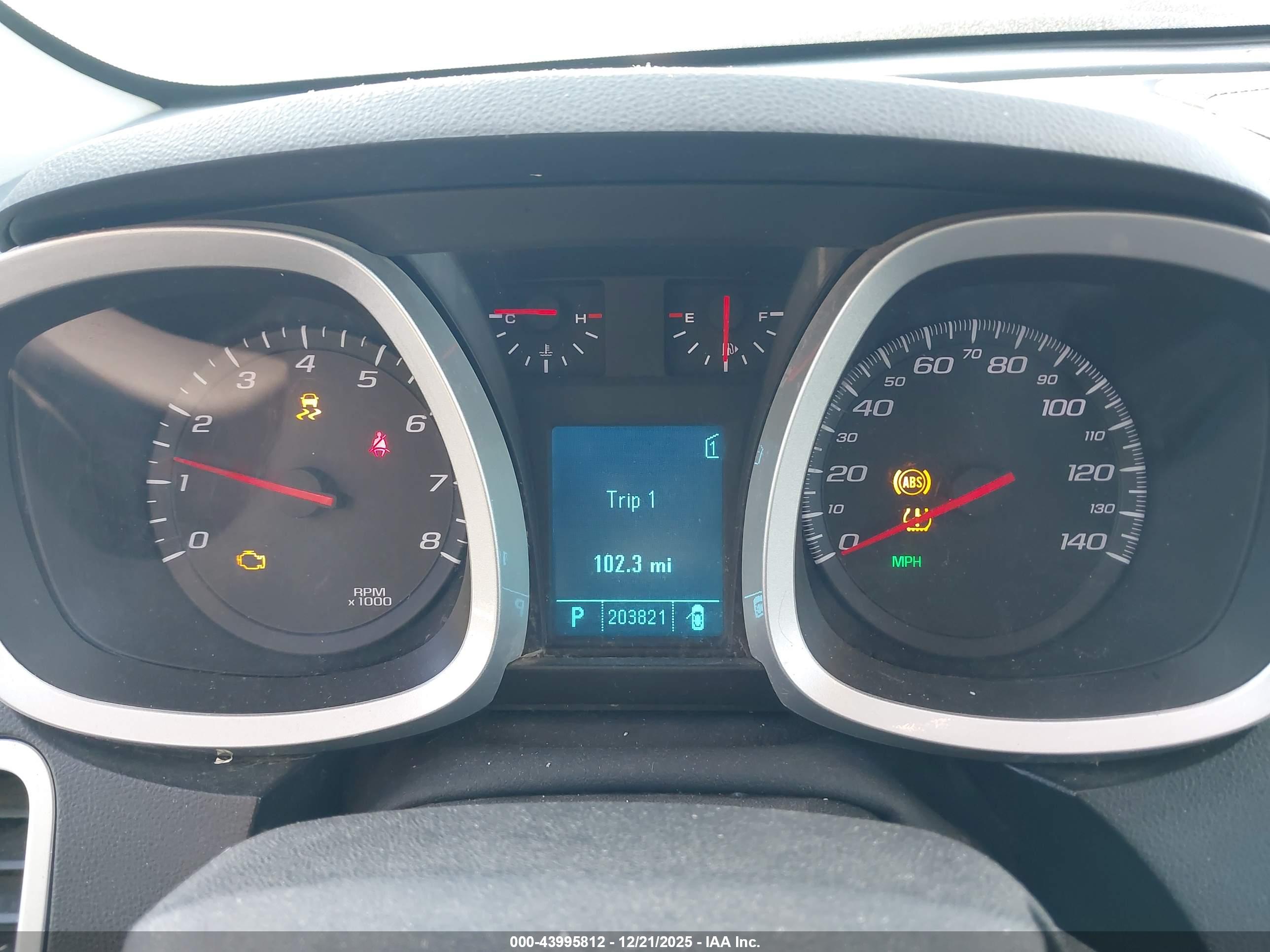 CHEVROLET EQUINOX image 7