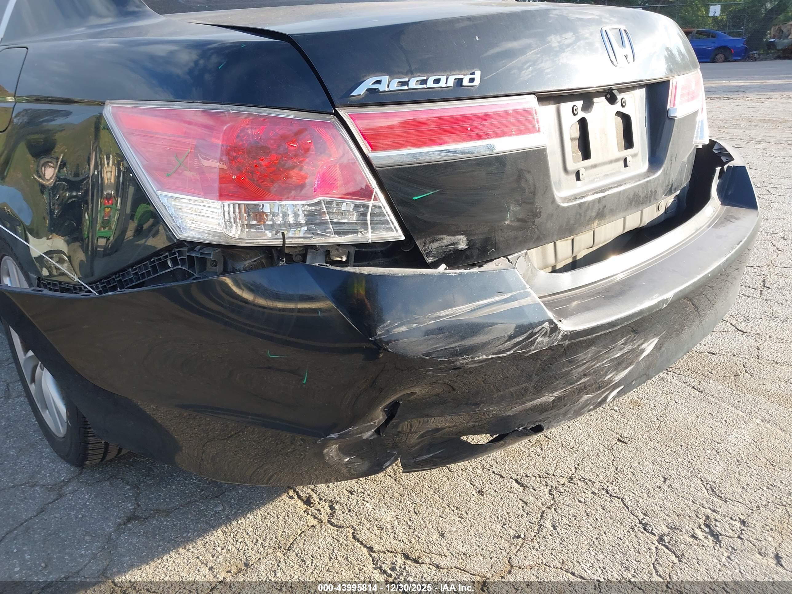 HONDA ACCORD image 6