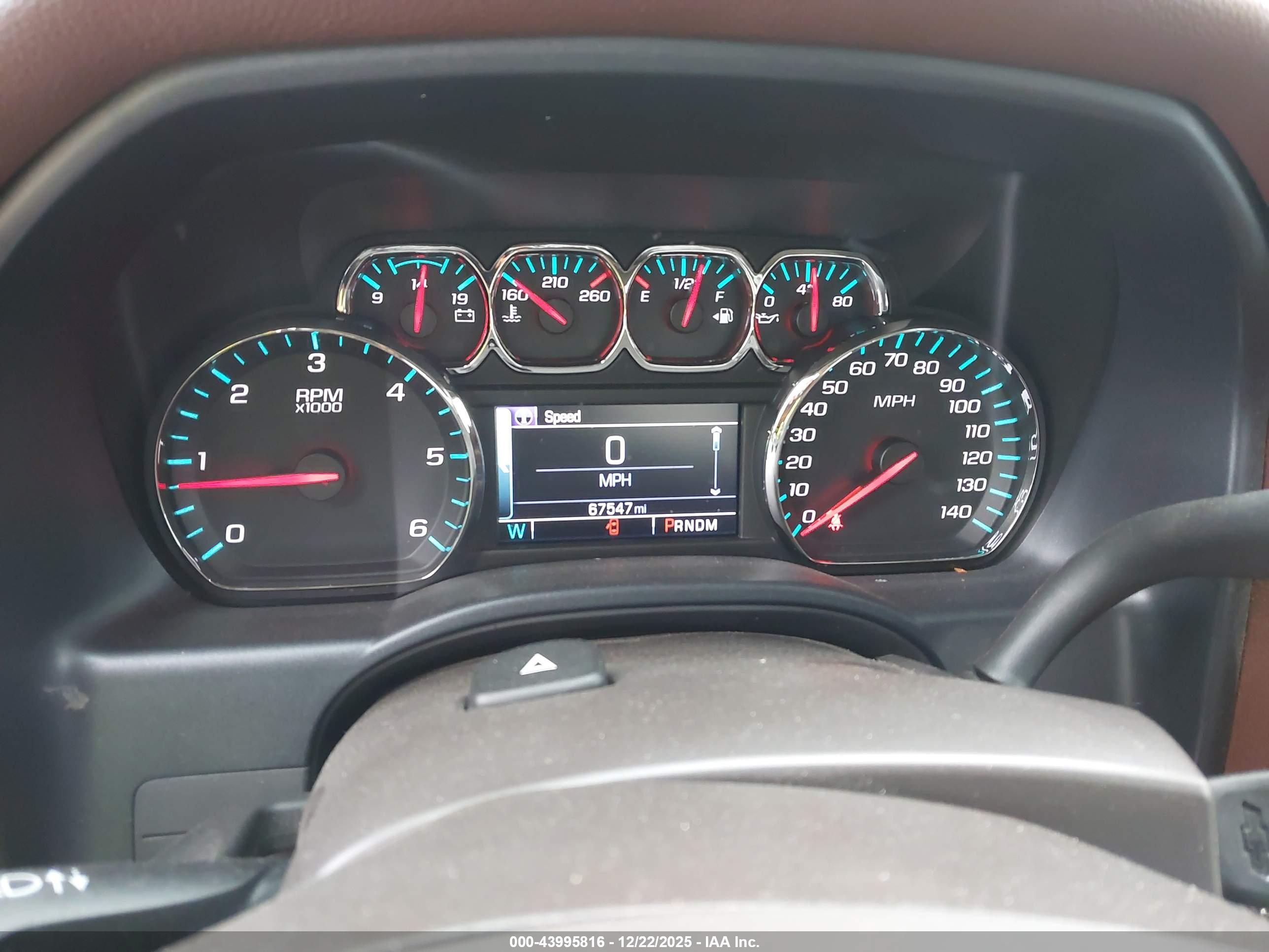 CHEVROLET SILVERADO image 7
