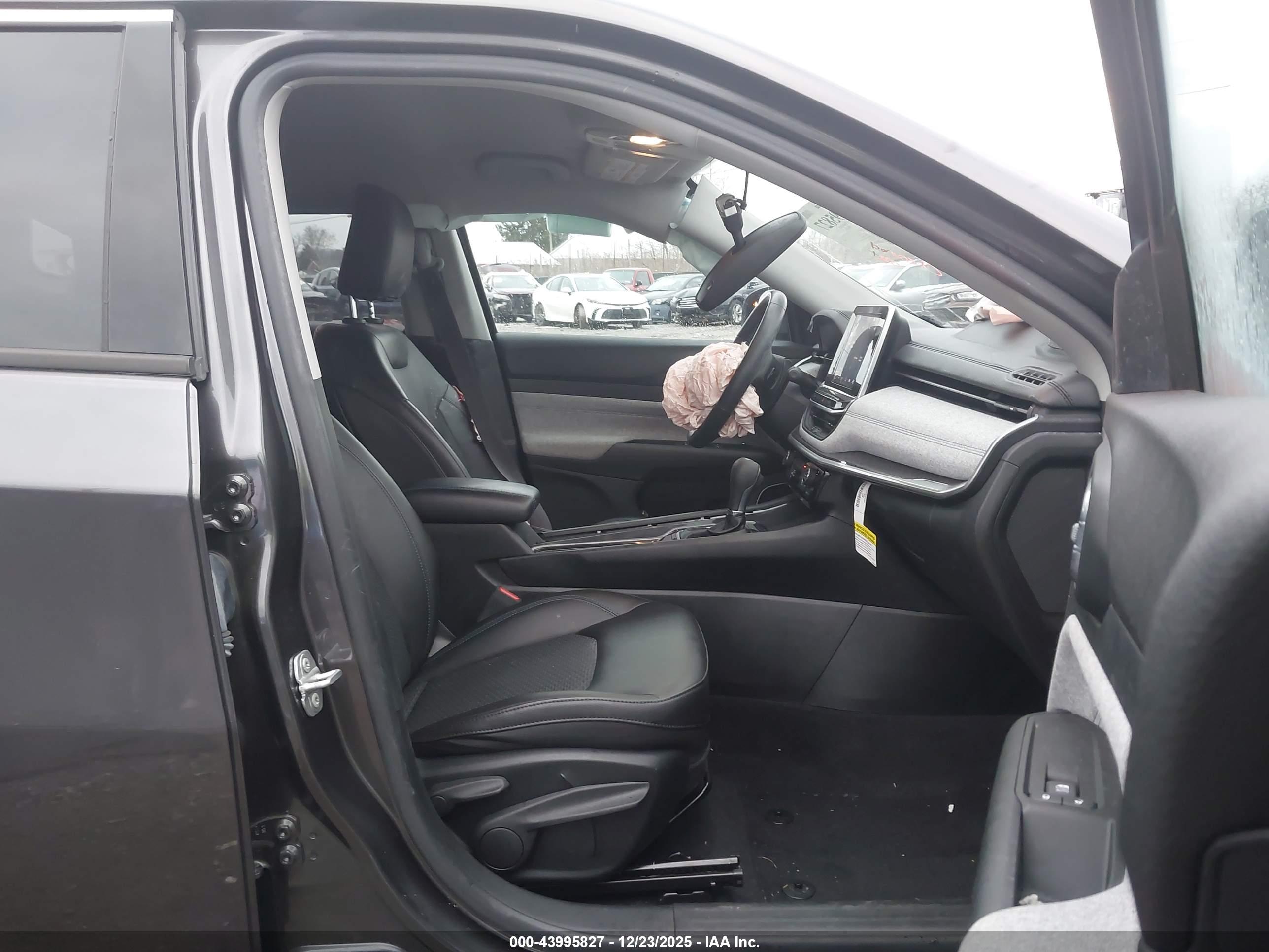 JEEP COMPASS image 5