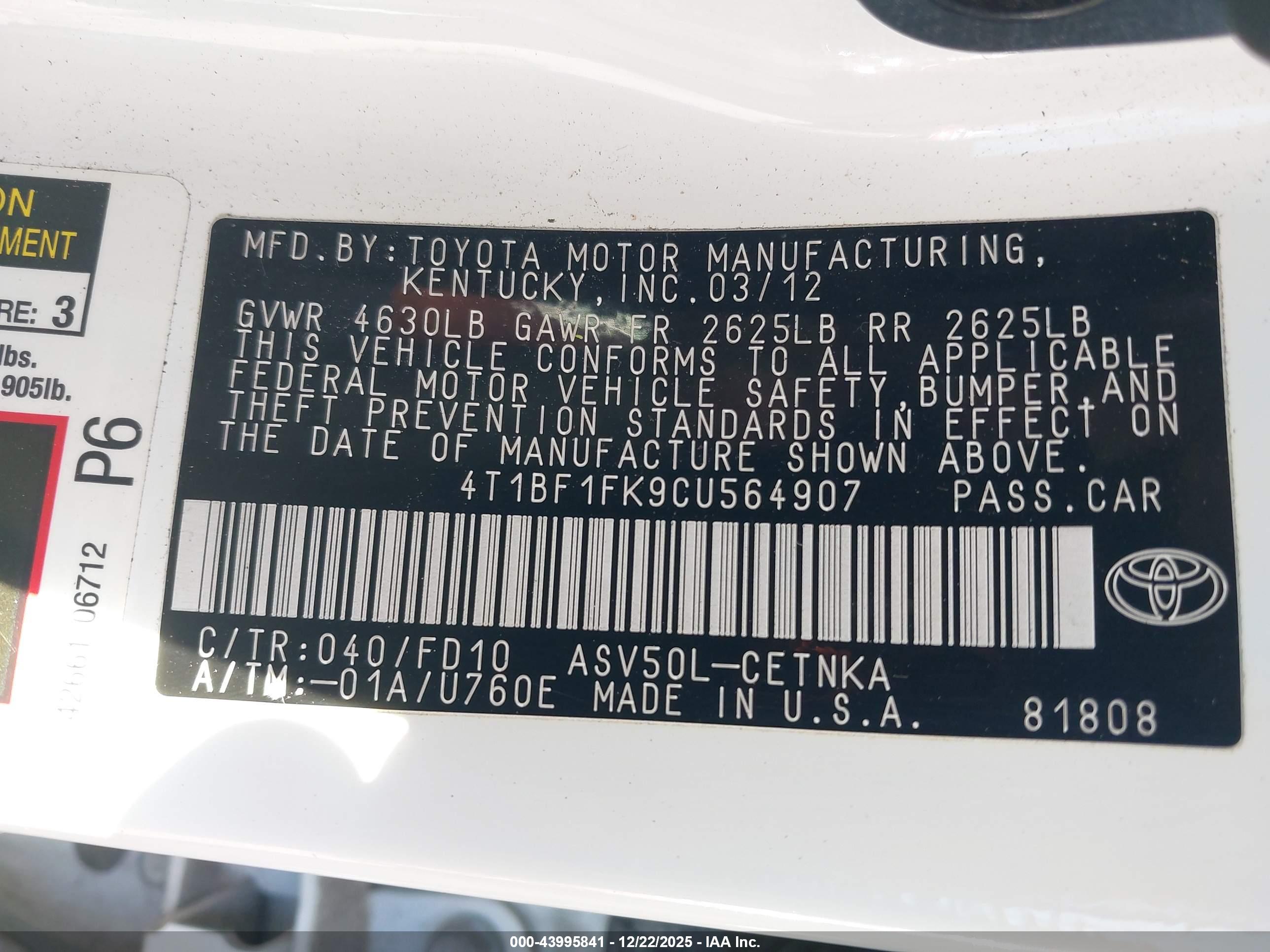 TOYOTA CAMRY image 9