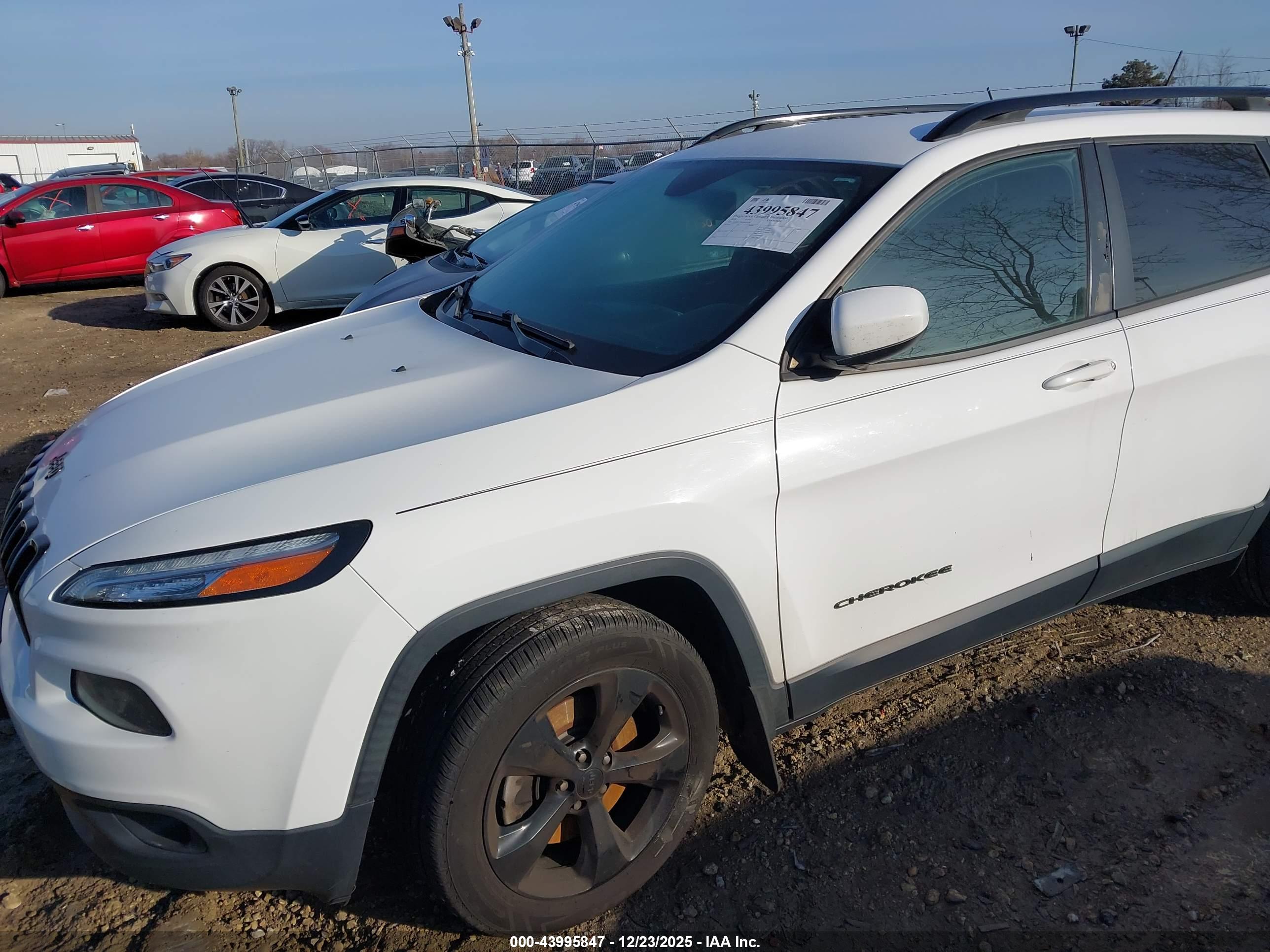 JEEP CHEROKEE image 2
