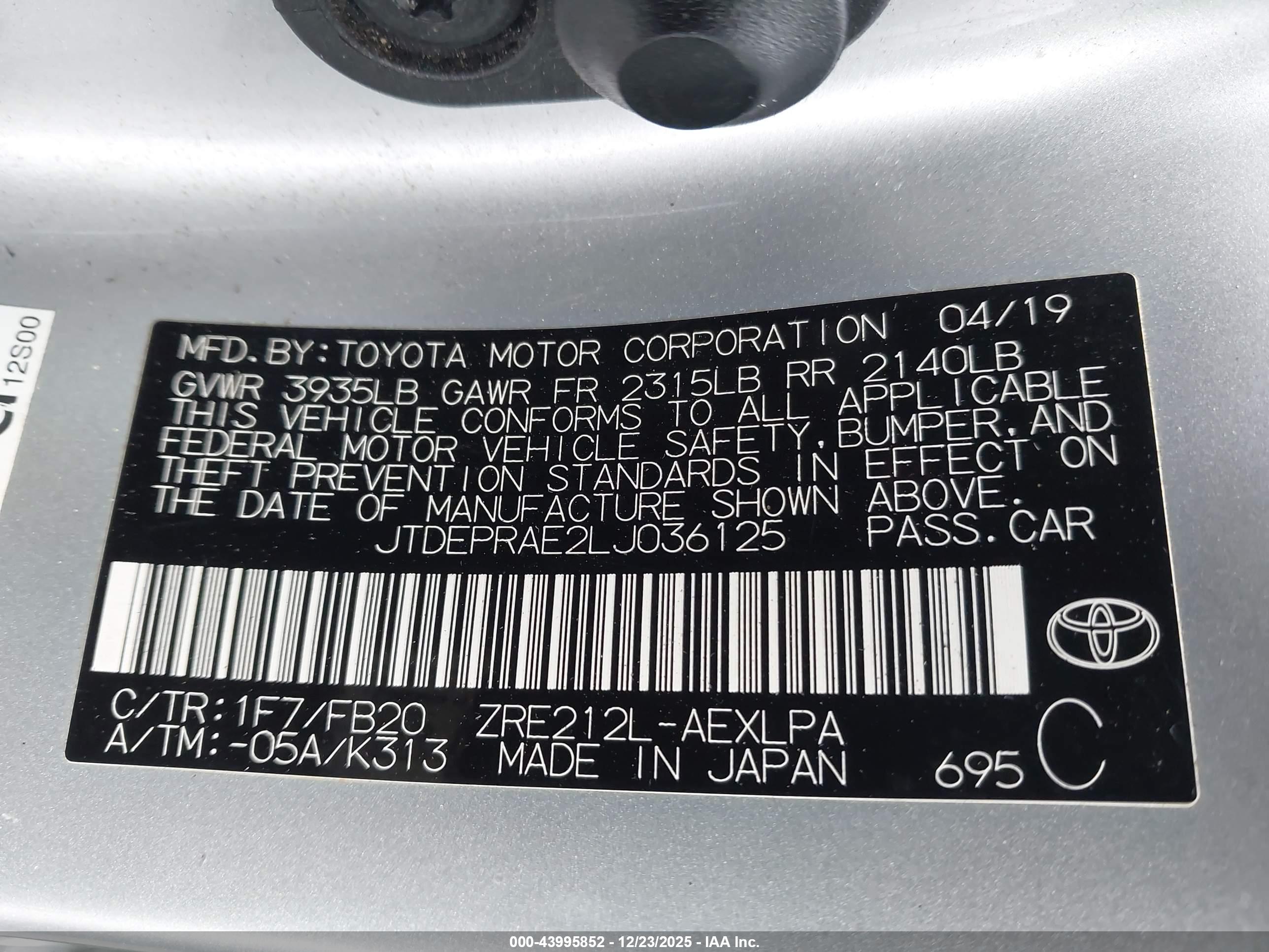 TOYOTA COROLLA image 9