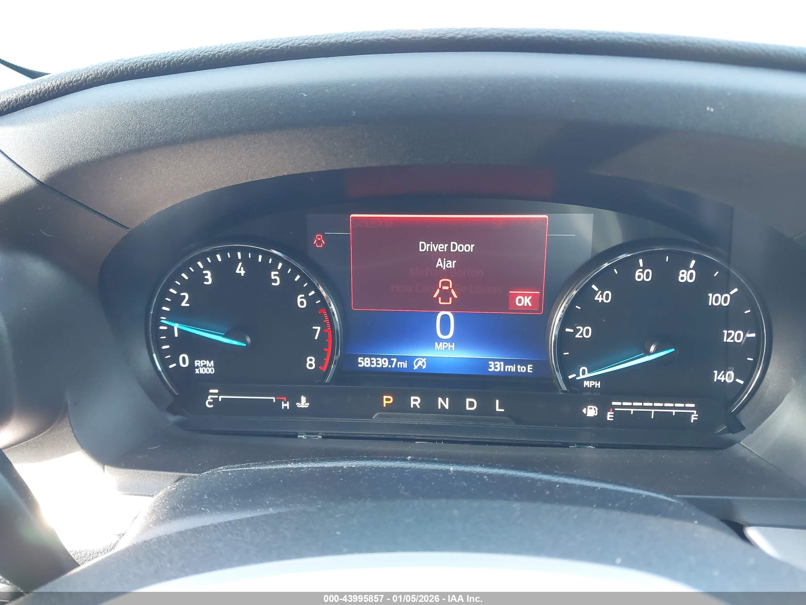 FORD EXPLORER image 7