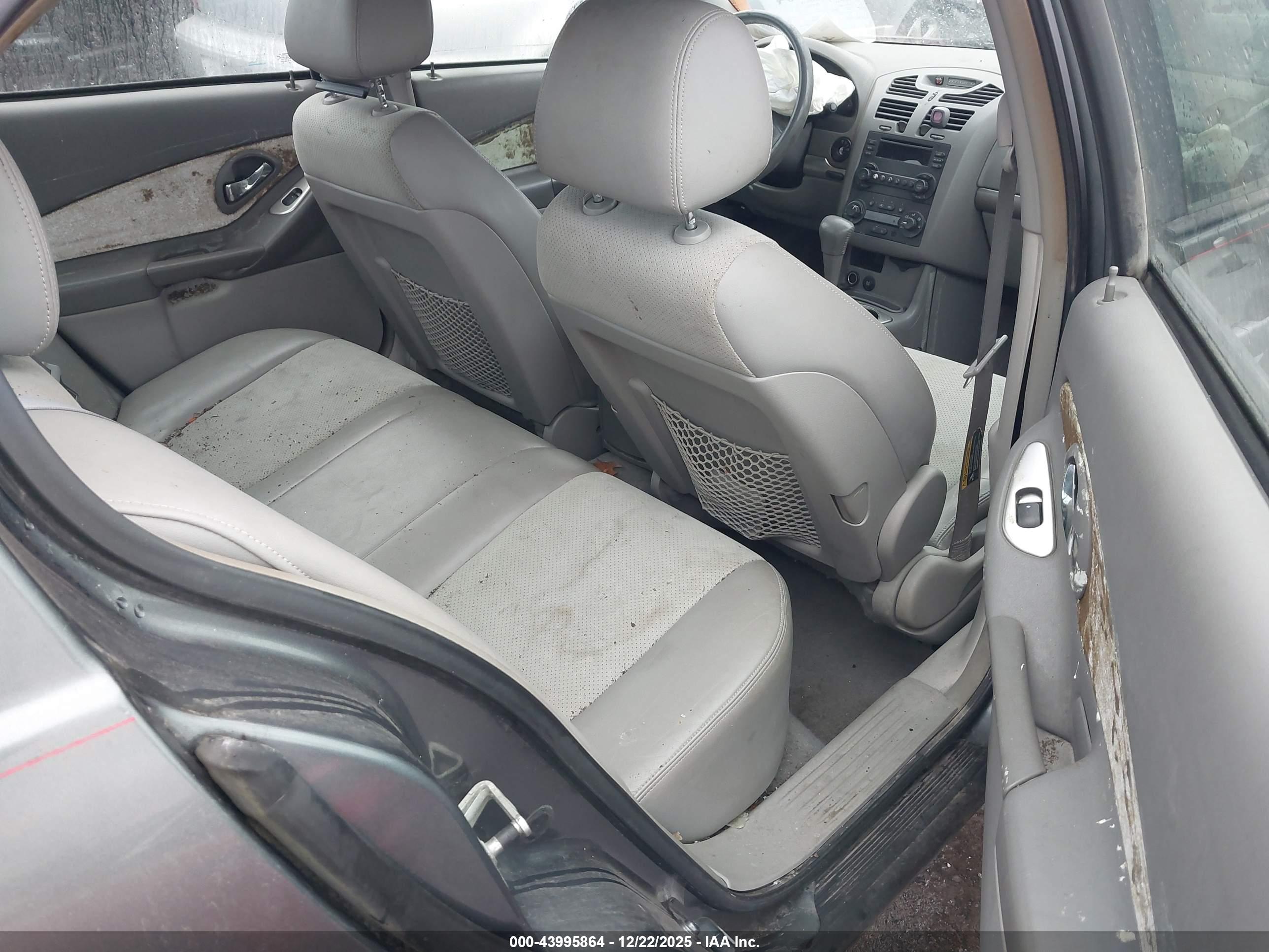 CHEVROLET MALIBU image 8