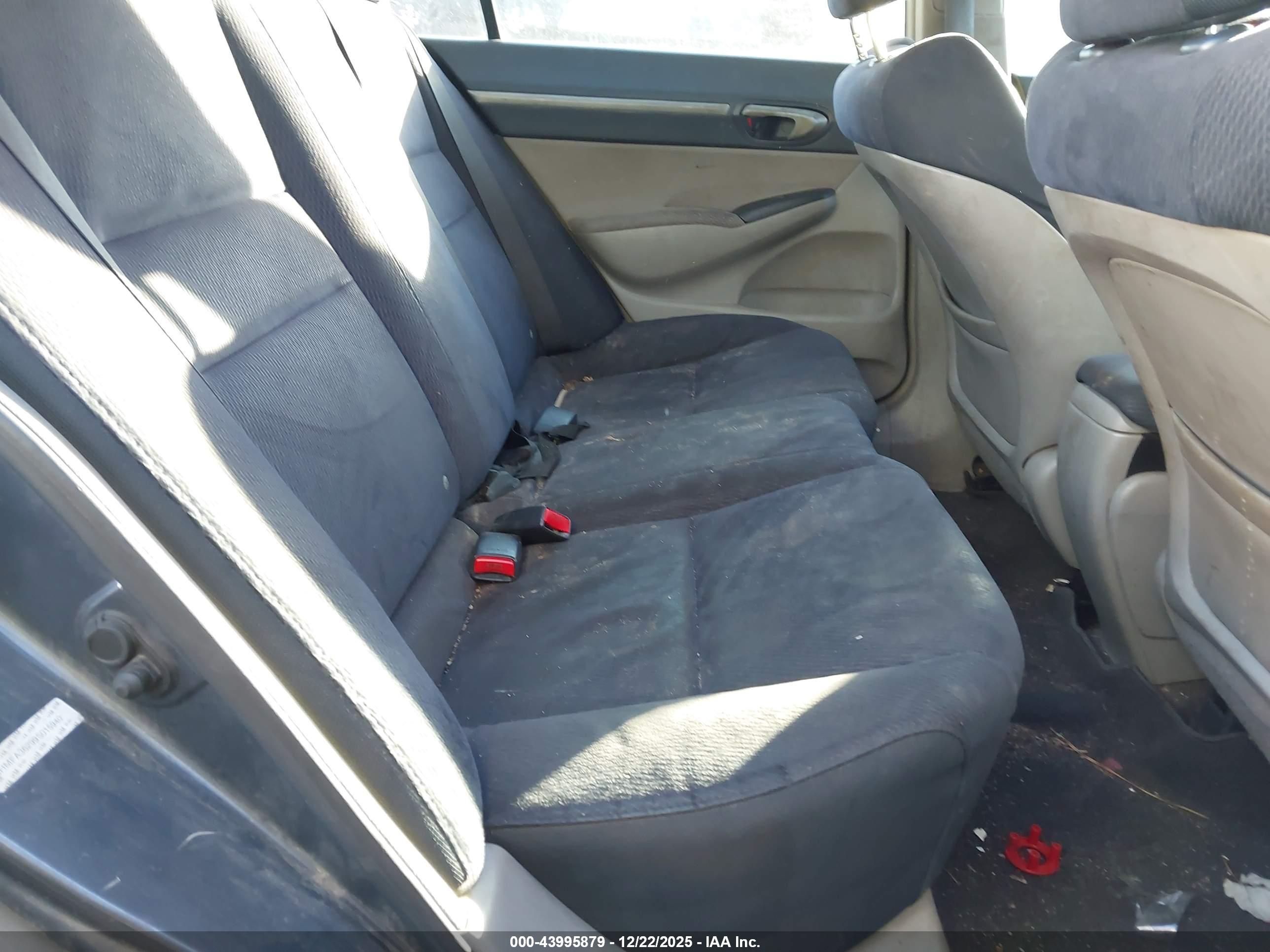 HONDA CIVIC image 8