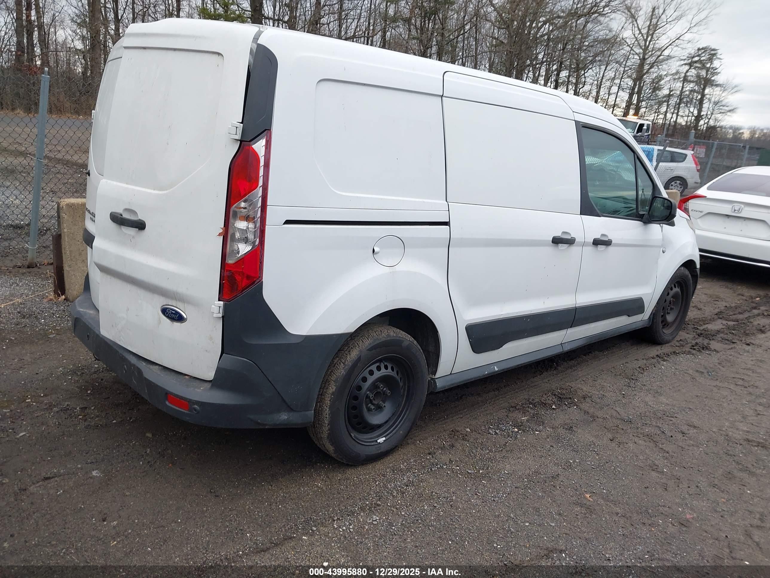 FORD TRANSIT image 4