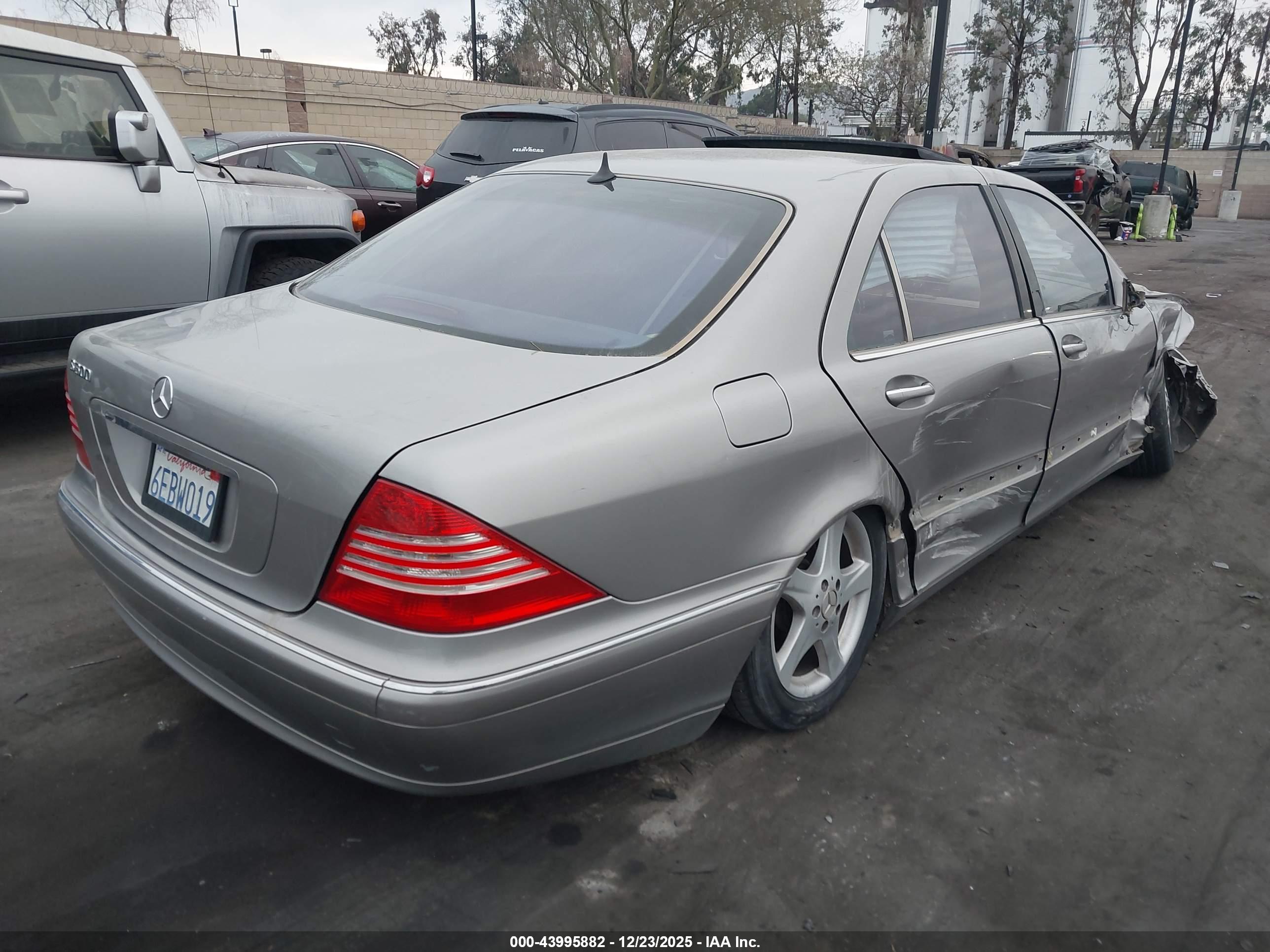MERCEDES-BENZ S image 4