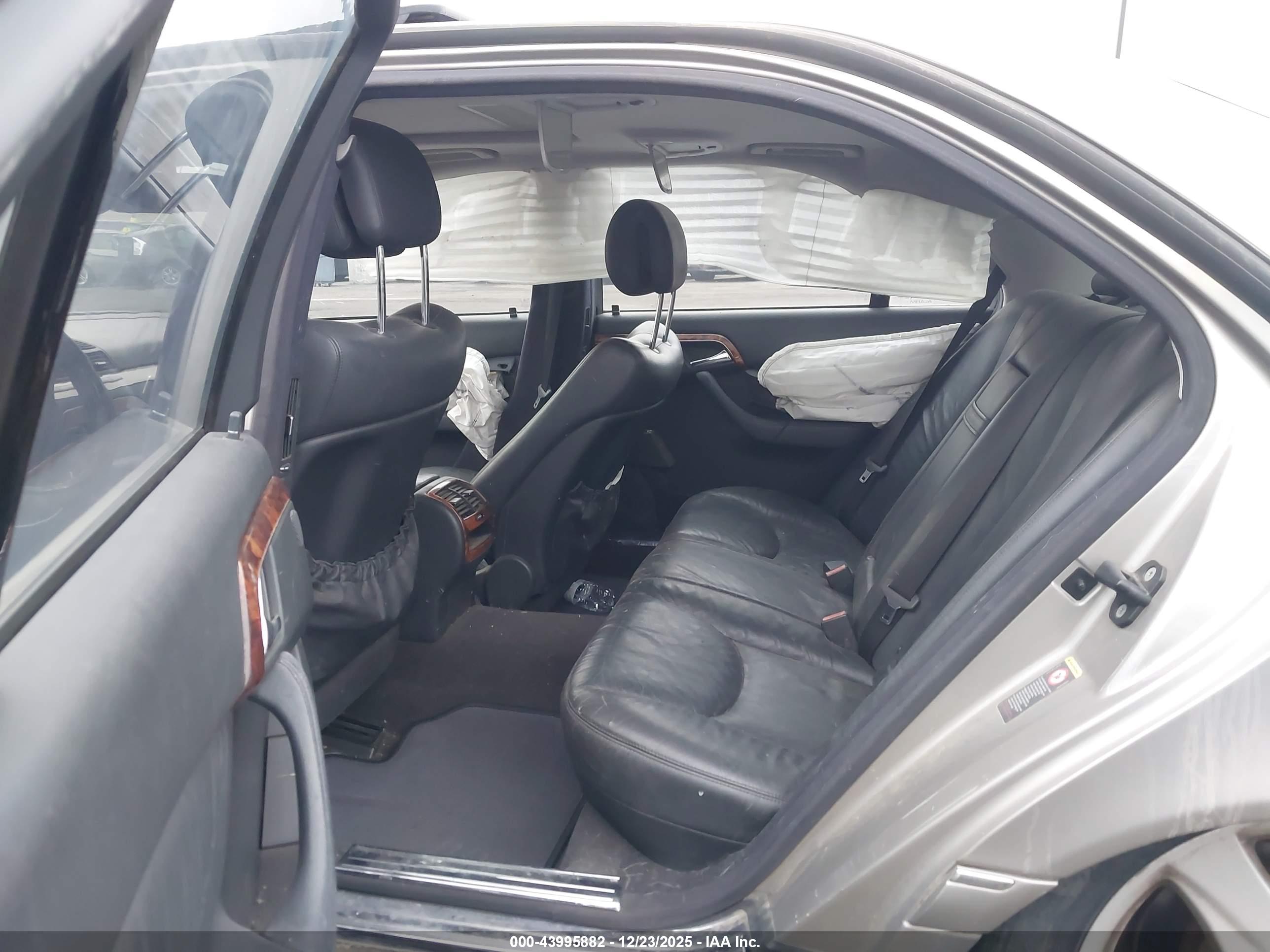 MERCEDES-BENZ S image 8