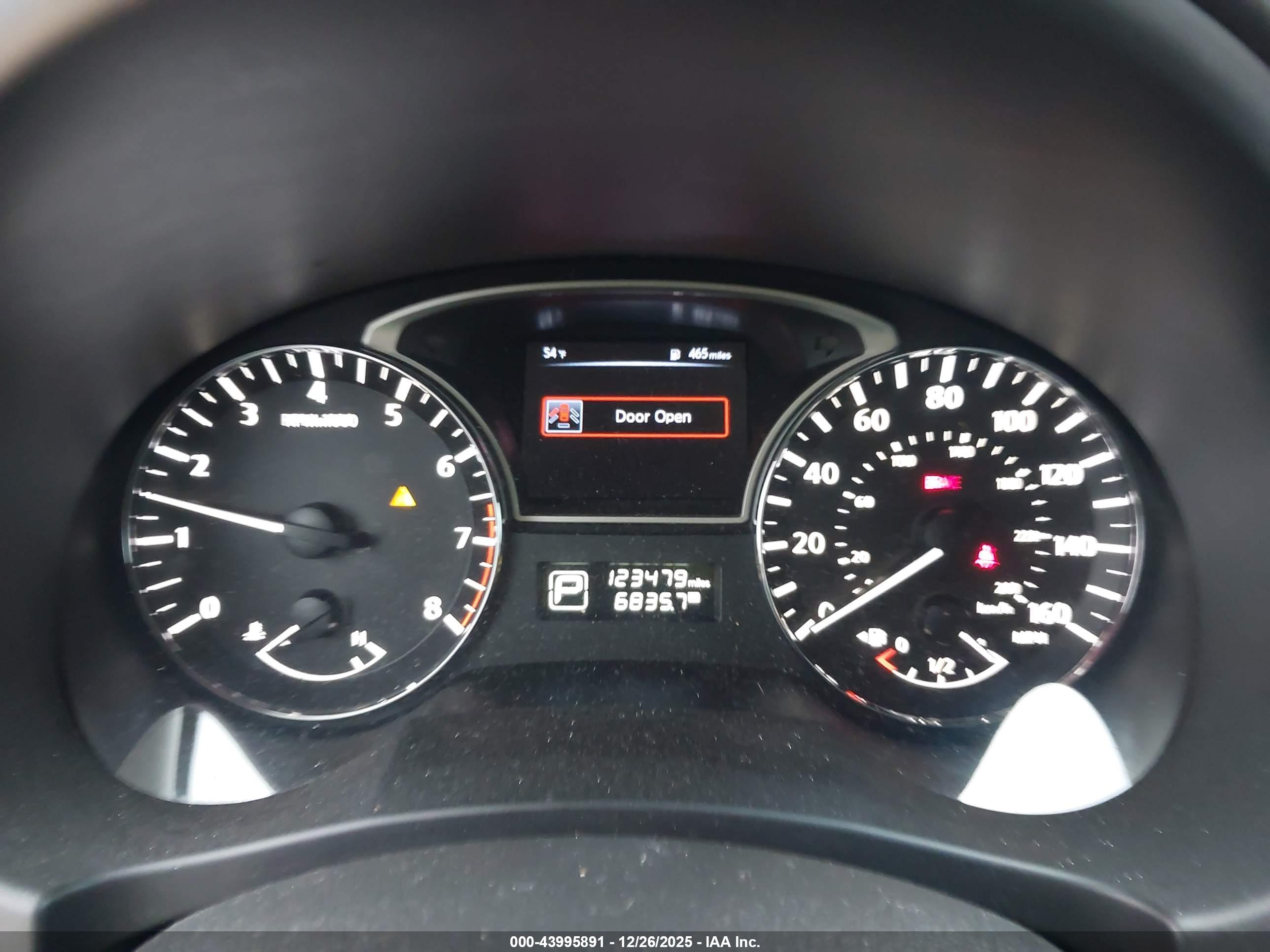NISSAN ALTIMA image 7
