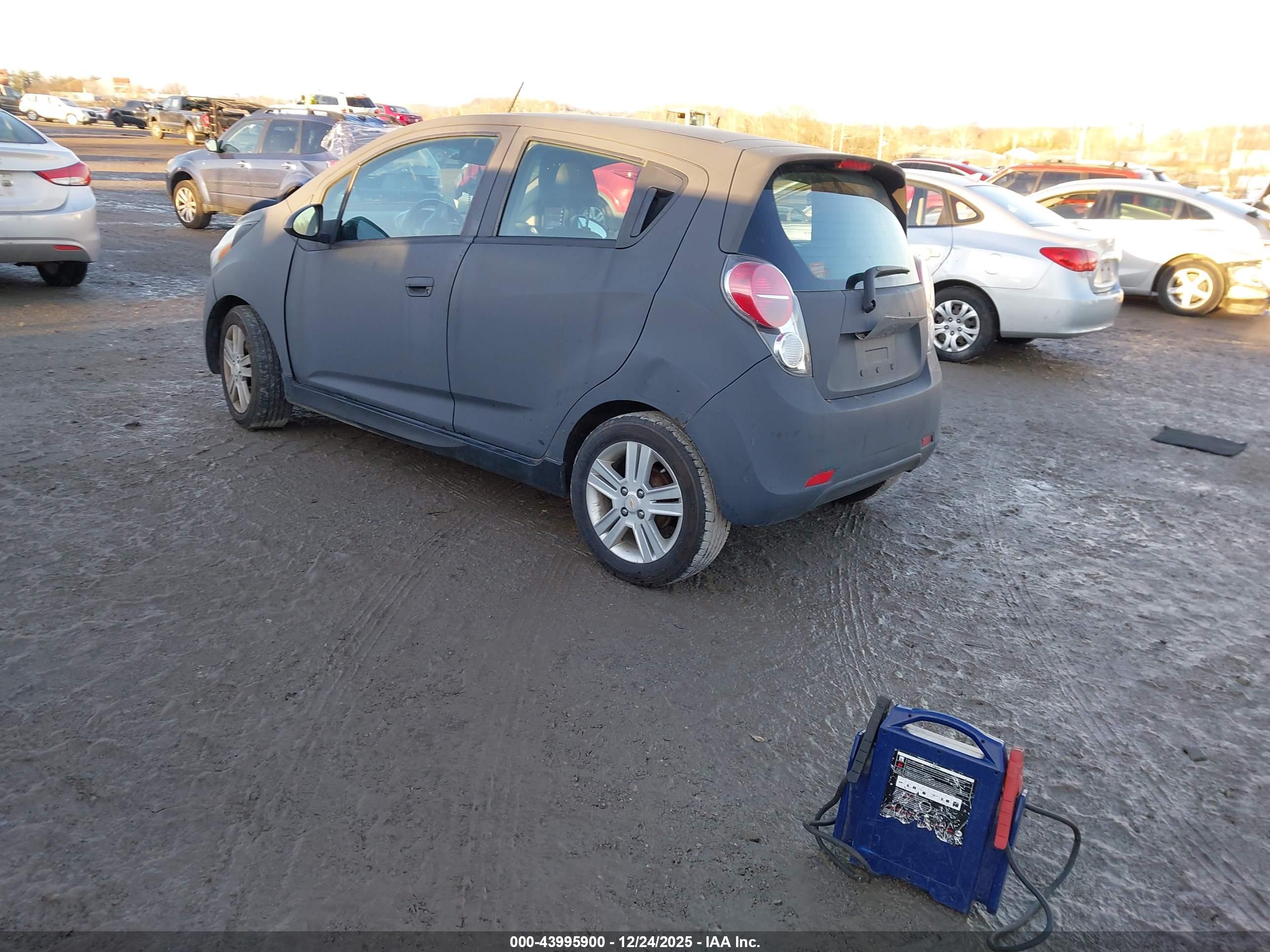 CHEVROLET SPARK image 3