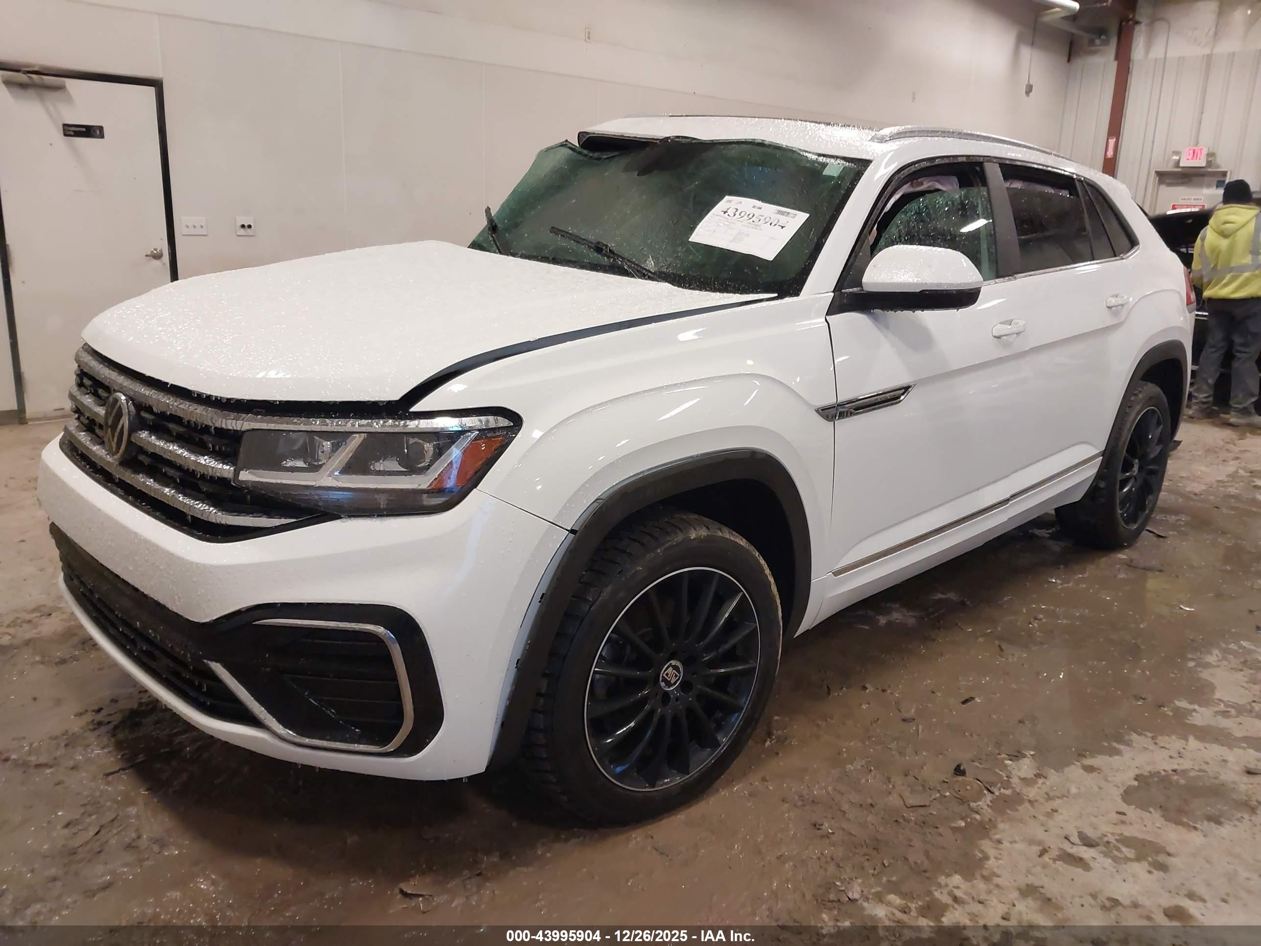 VOLKSWAGEN ATLAS image 2
