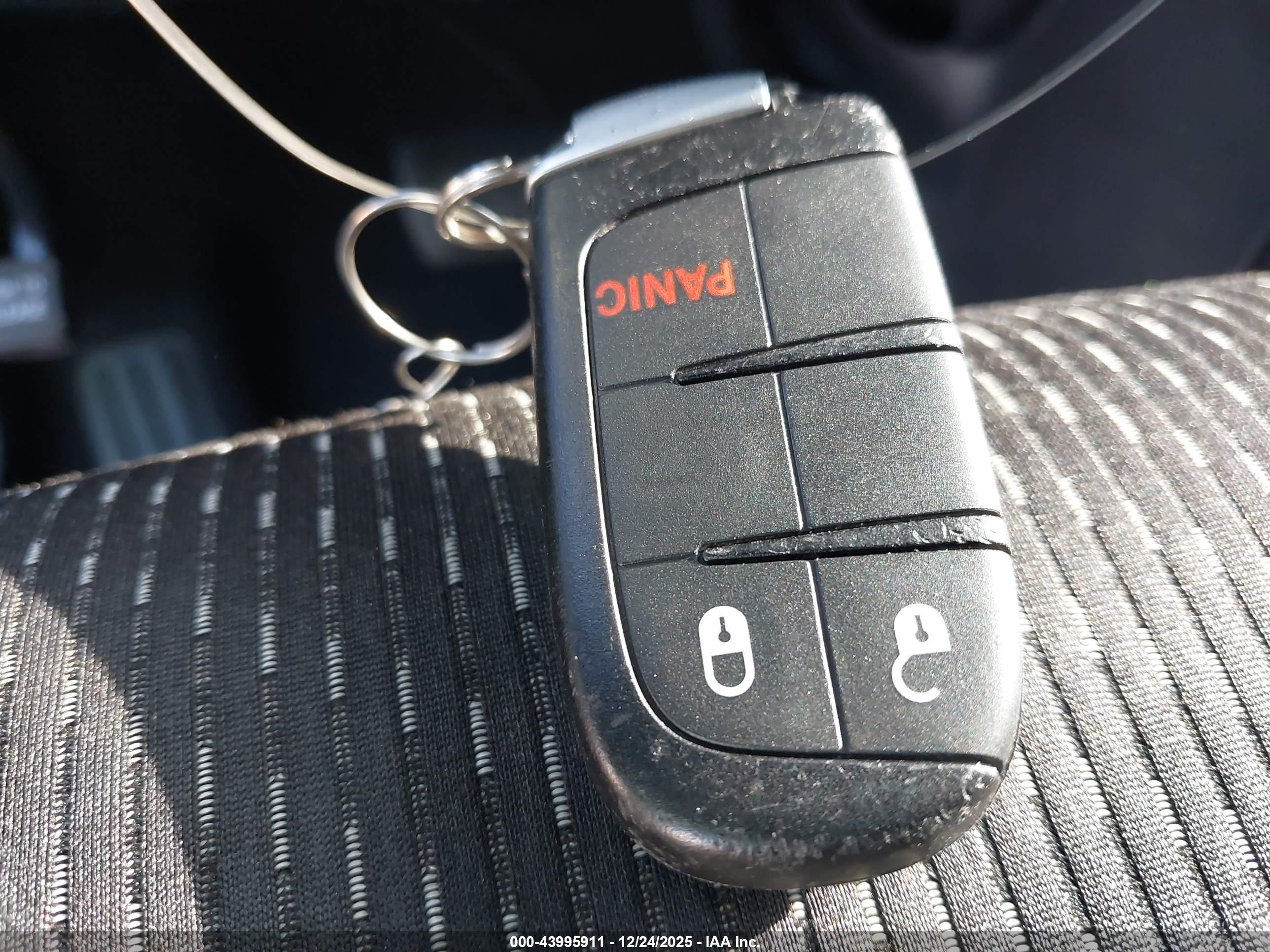 DODGE JOURNEY image 11