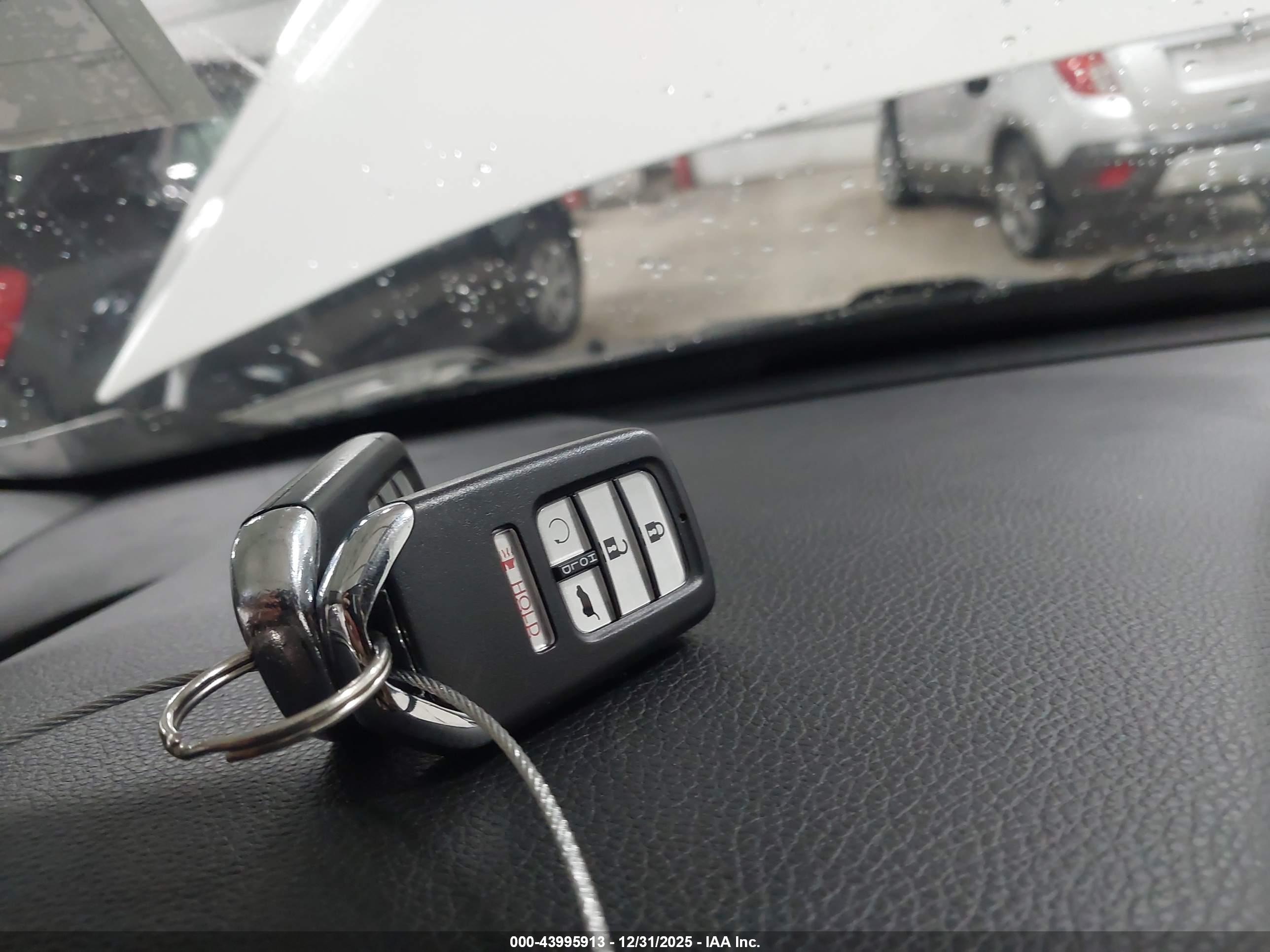 HONDA PILOT image 11