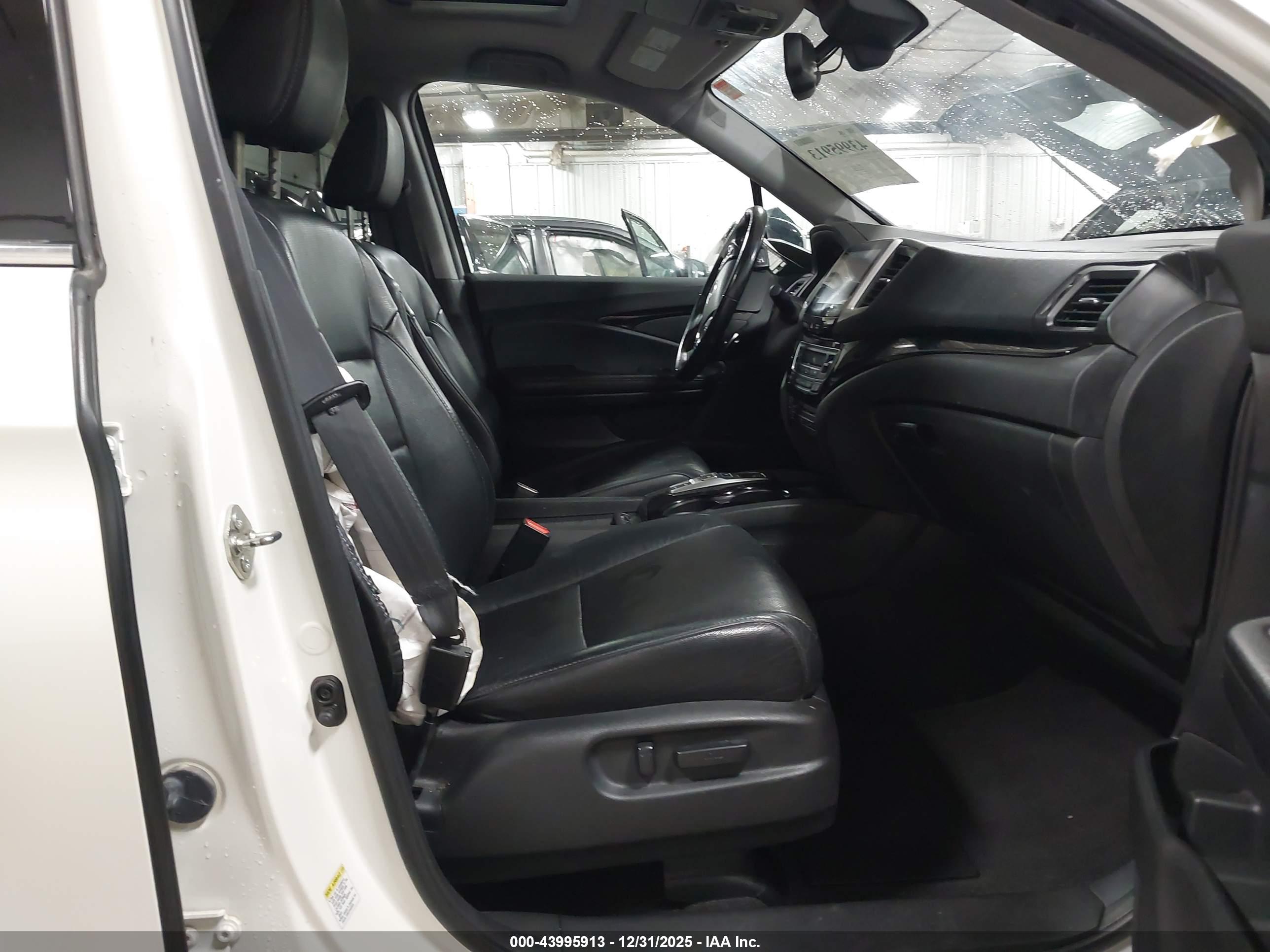 HONDA PILOT image 5