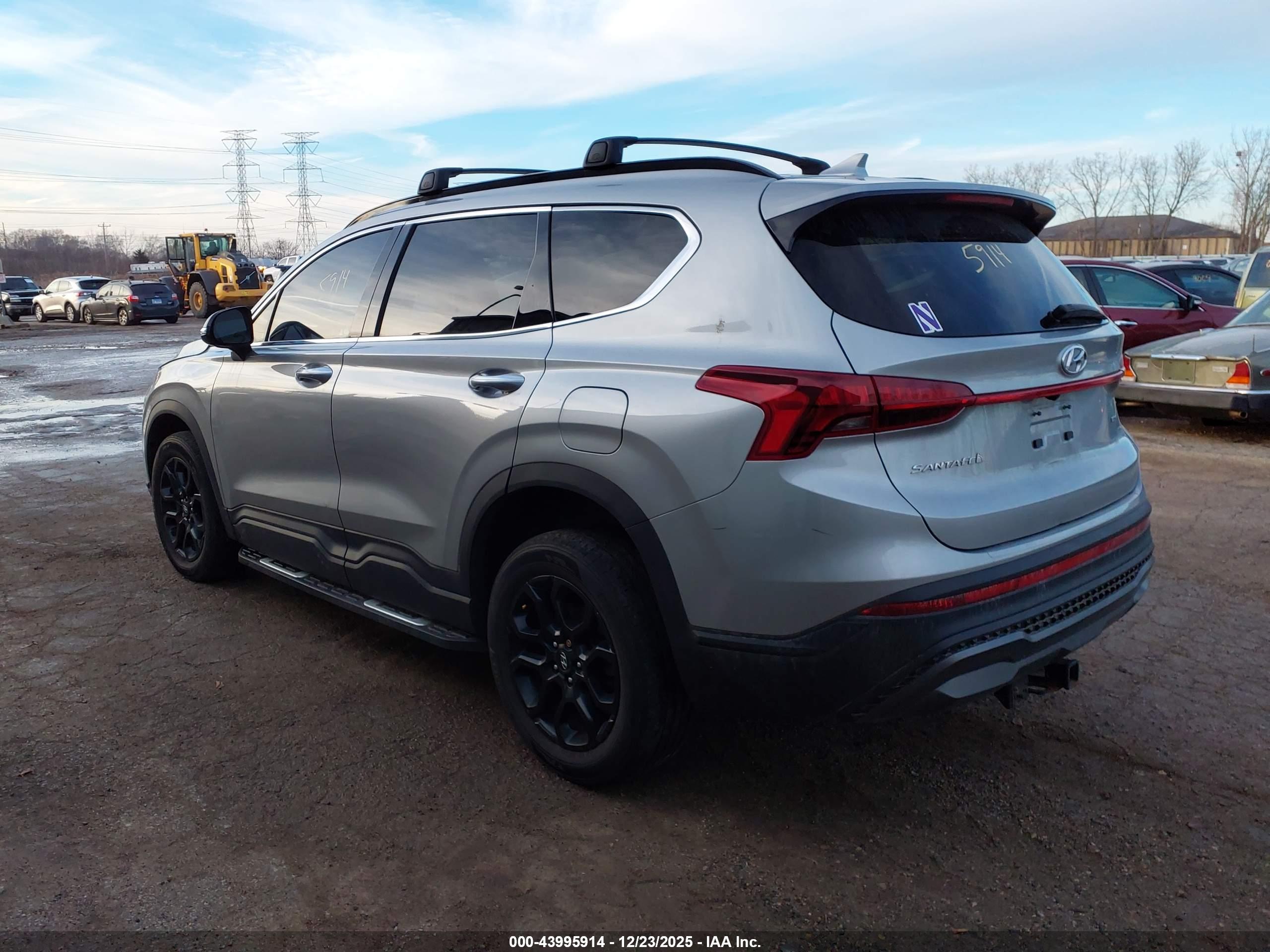 HYUNDAI SANTA image 3