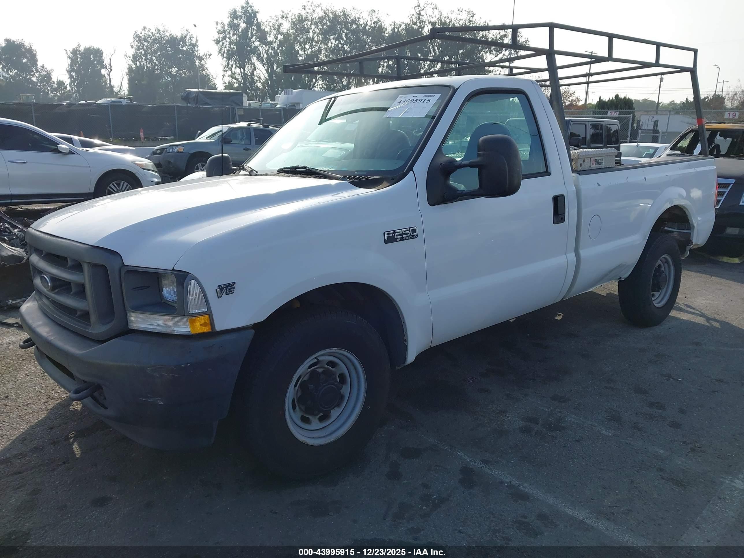 FORD F-250 image 2