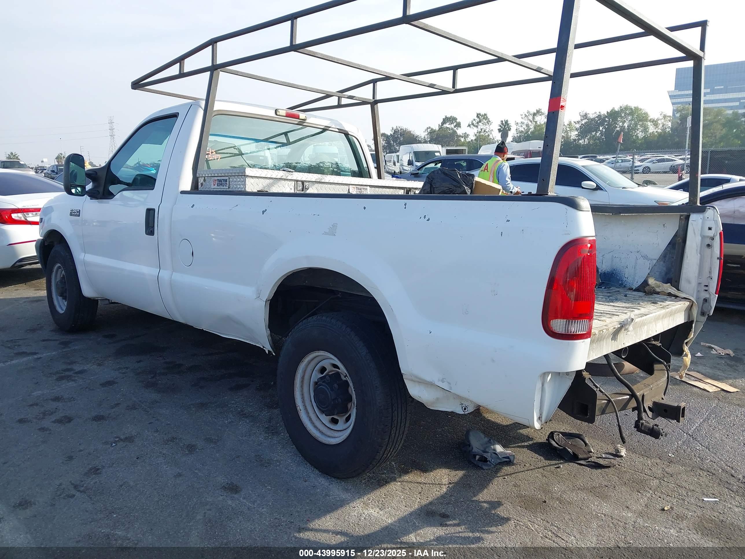 FORD F-250 image 3