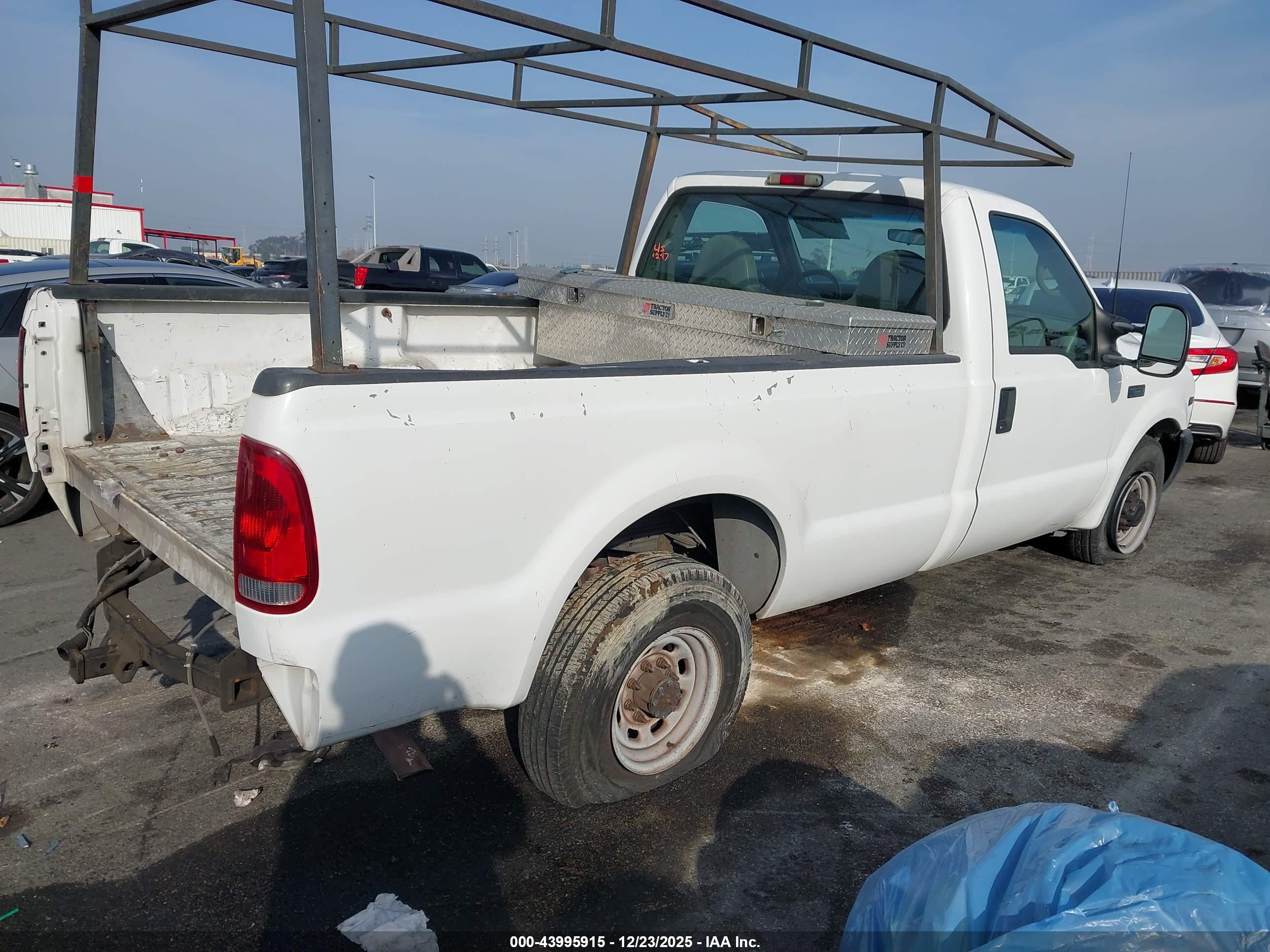 FORD F-250 image 4