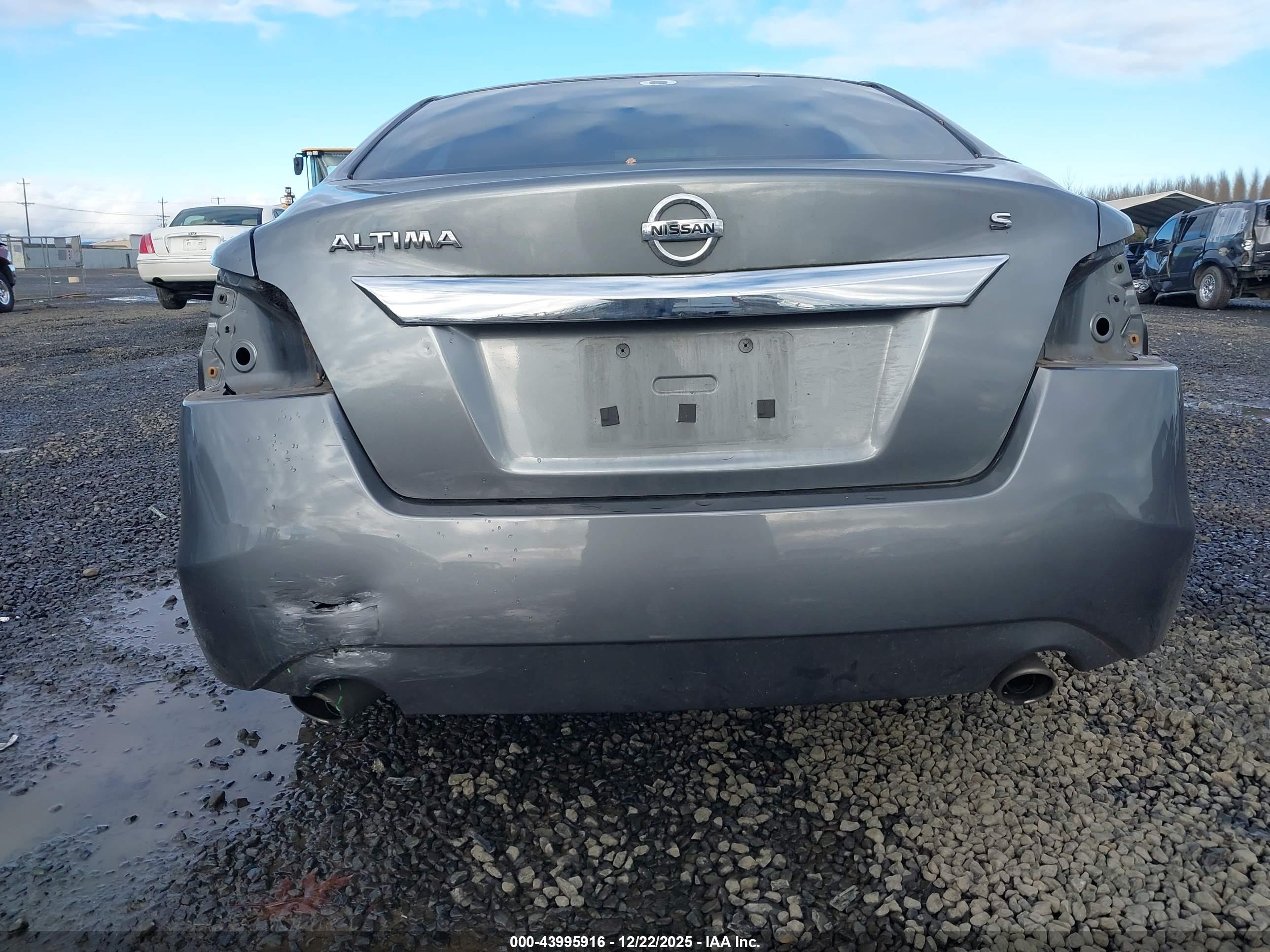 NISSAN ALTIMA image 6