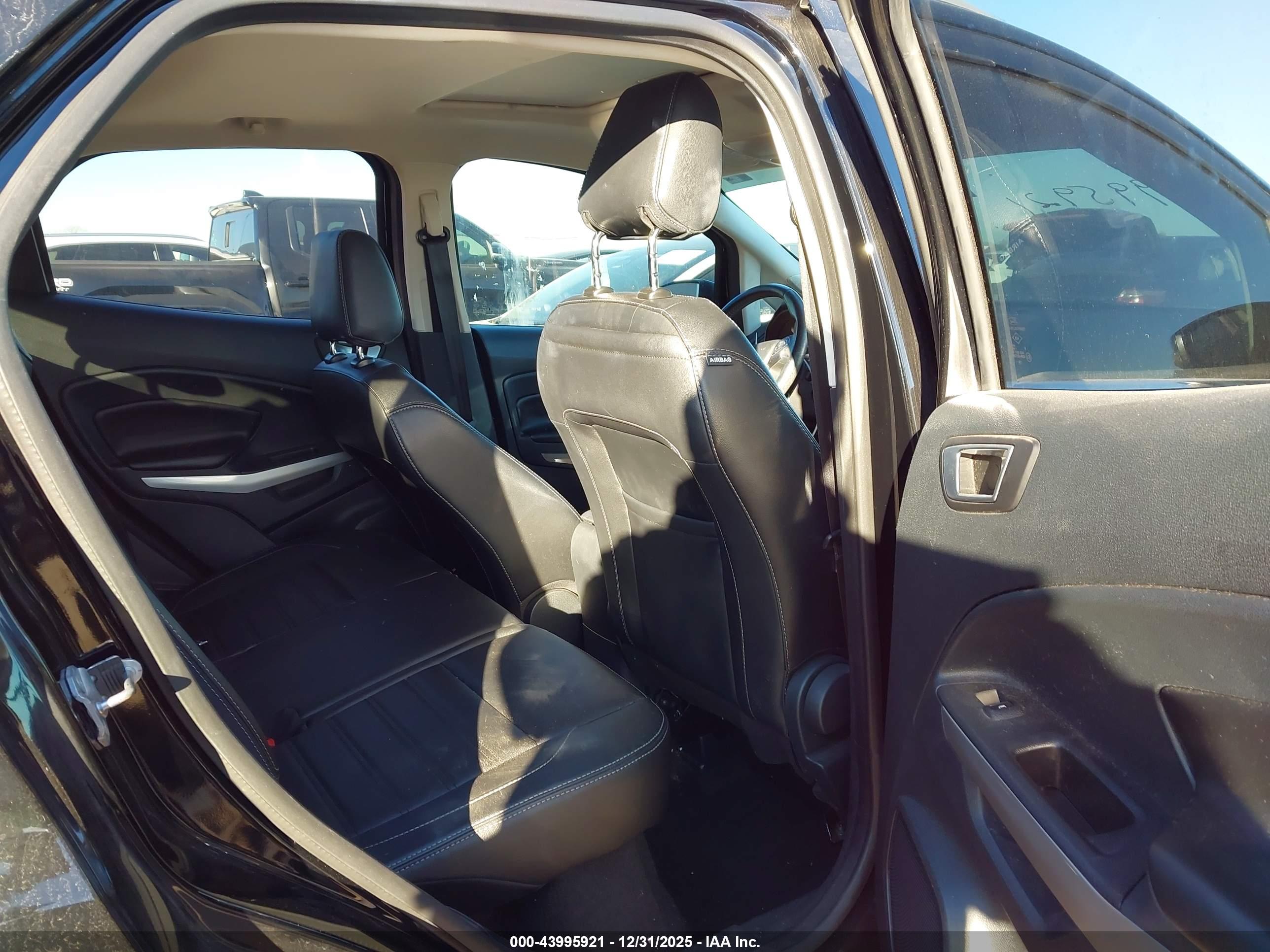 FORD ECOSPORT image 8