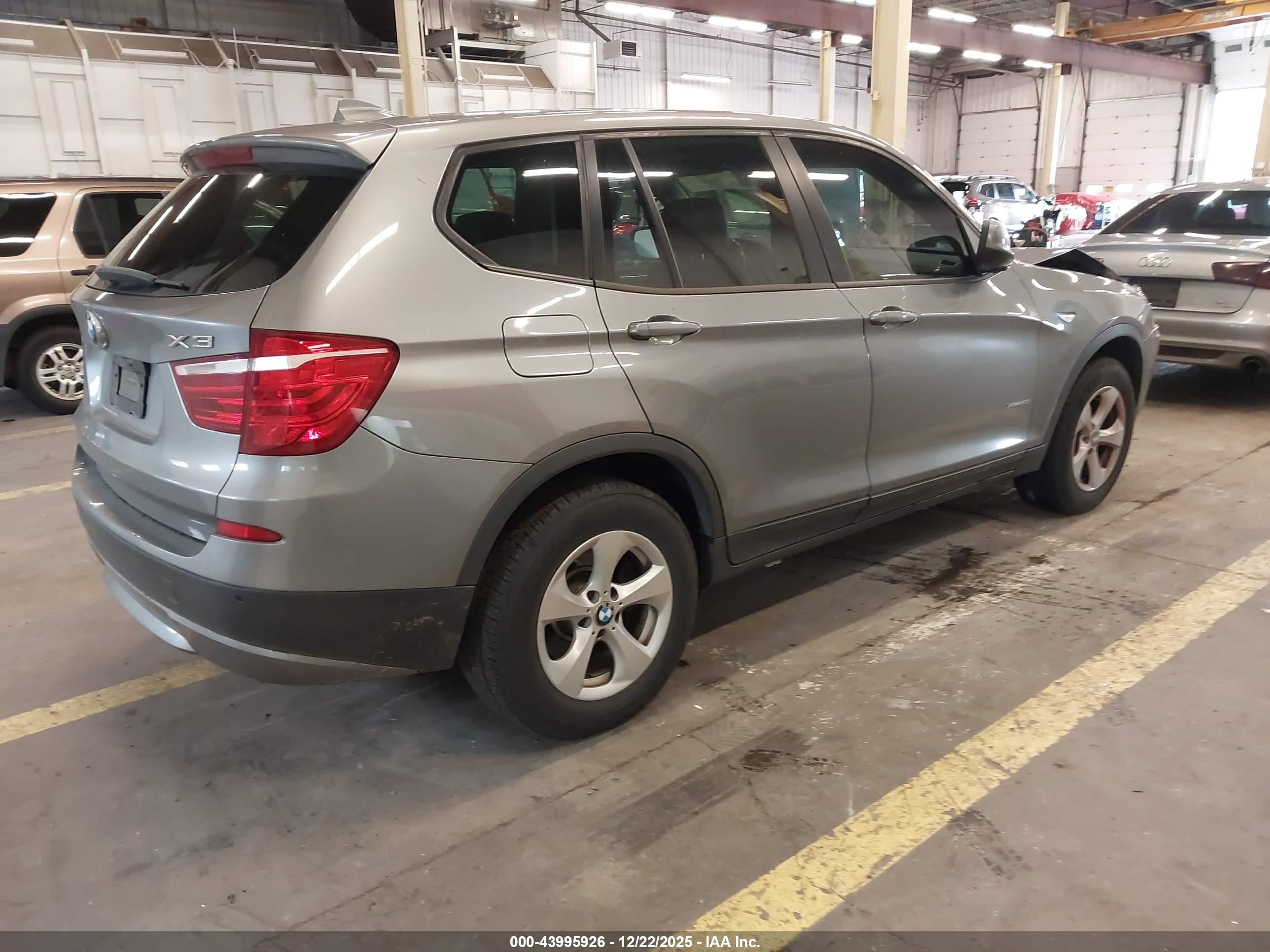 BMW X3 image 4