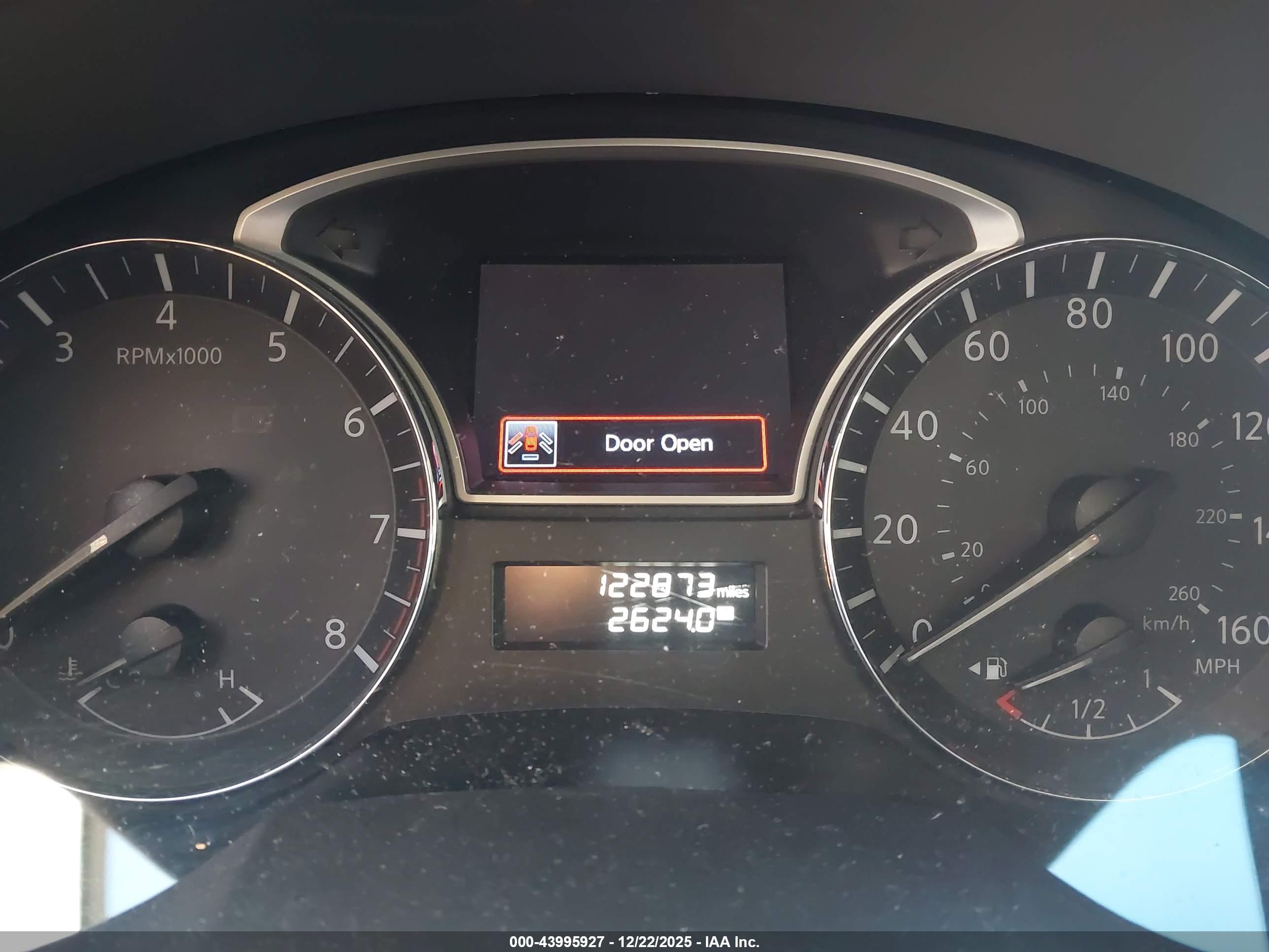 NISSAN ALTIMA image 7