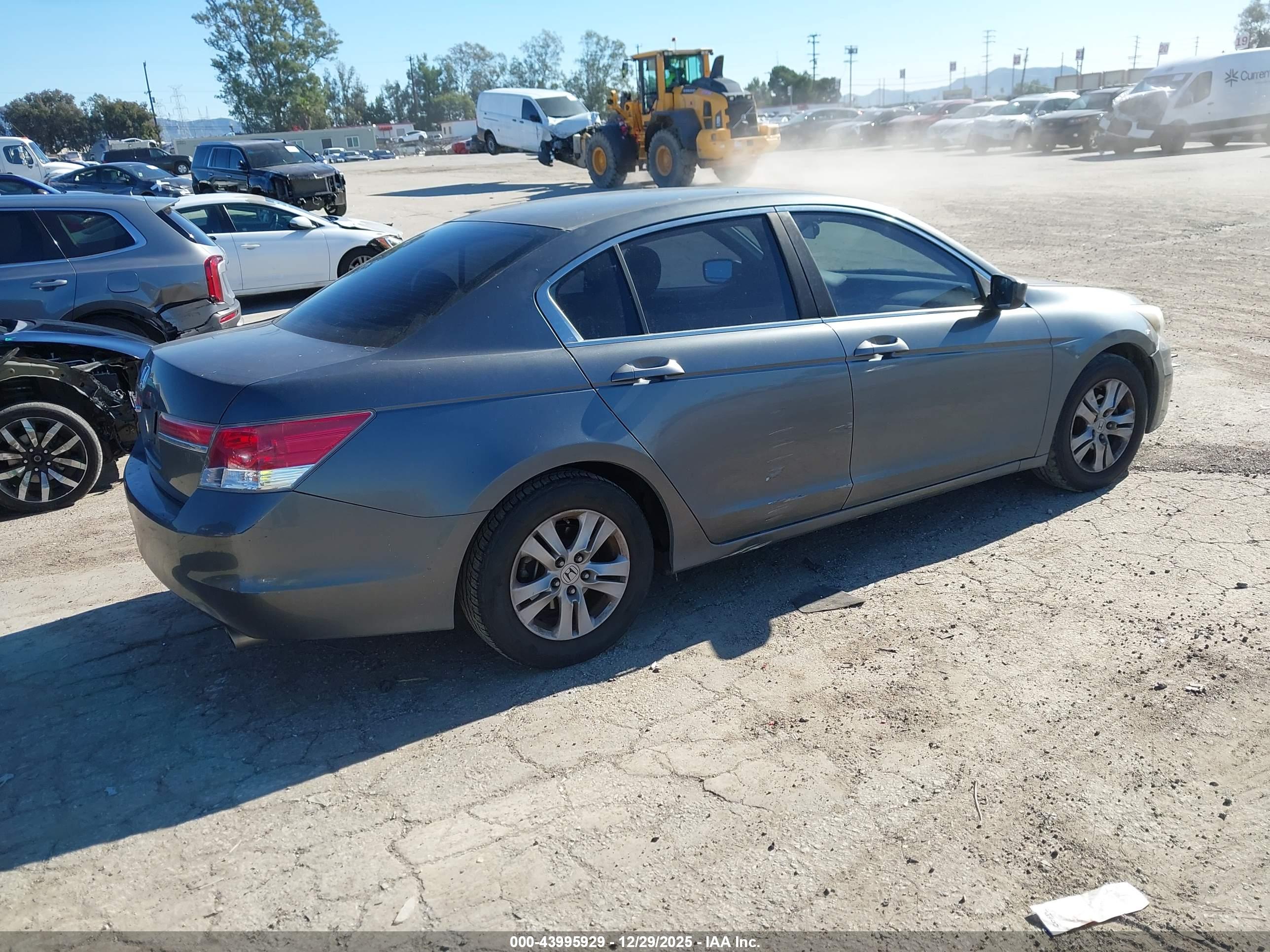 HONDA ACCORD image 4