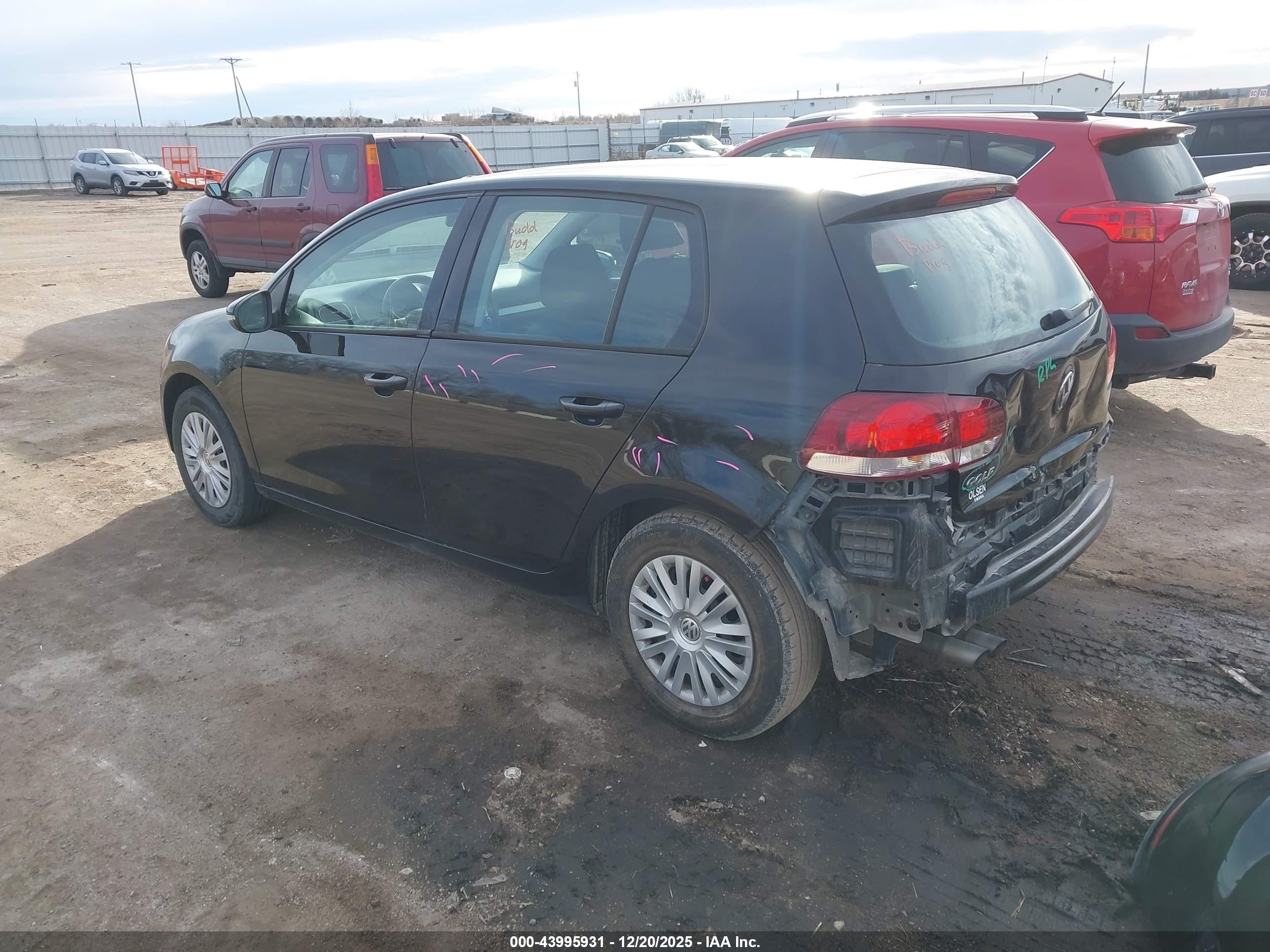 VOLKSWAGEN GOLF image 3