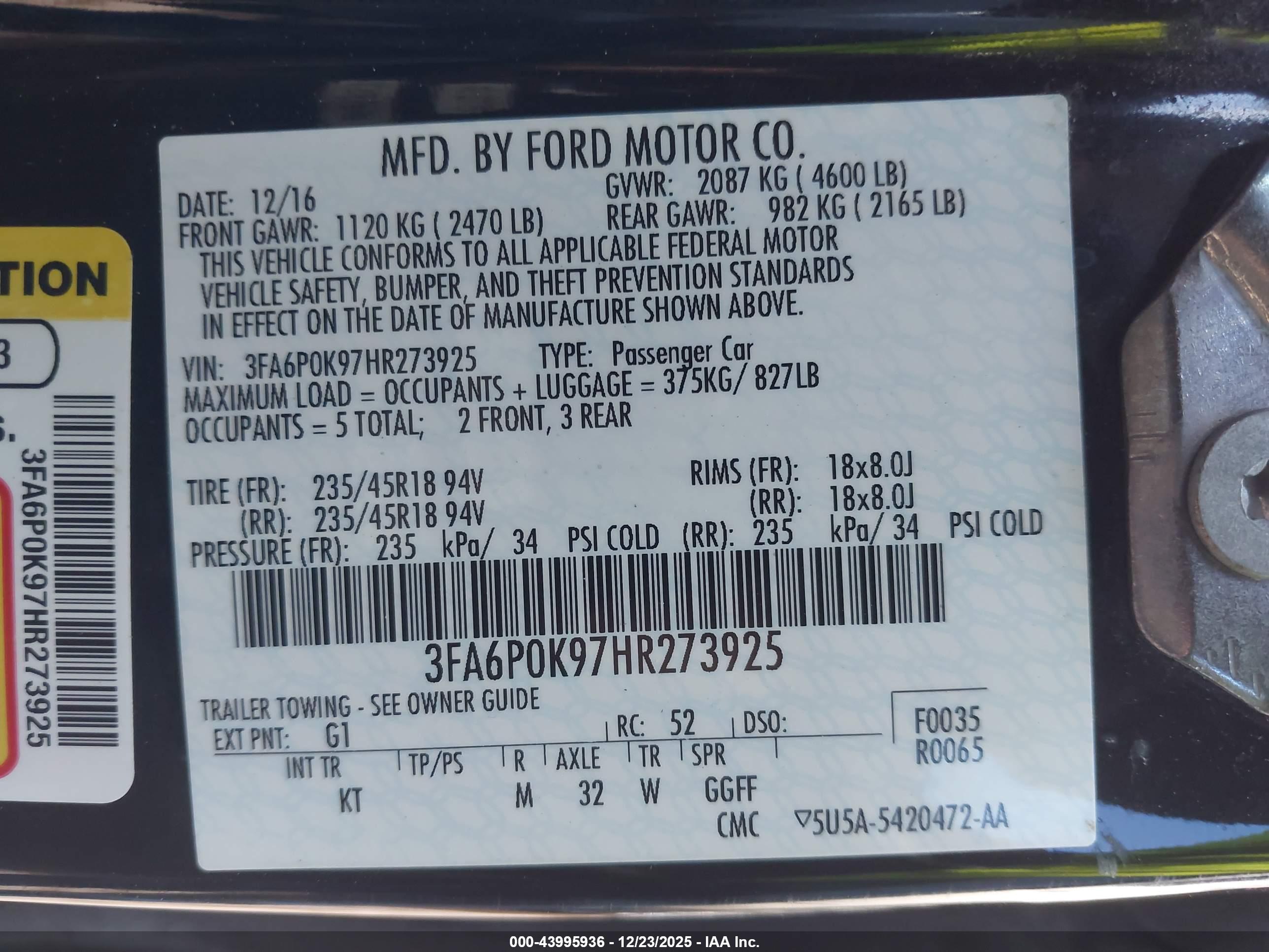 FORD FUSION image 9