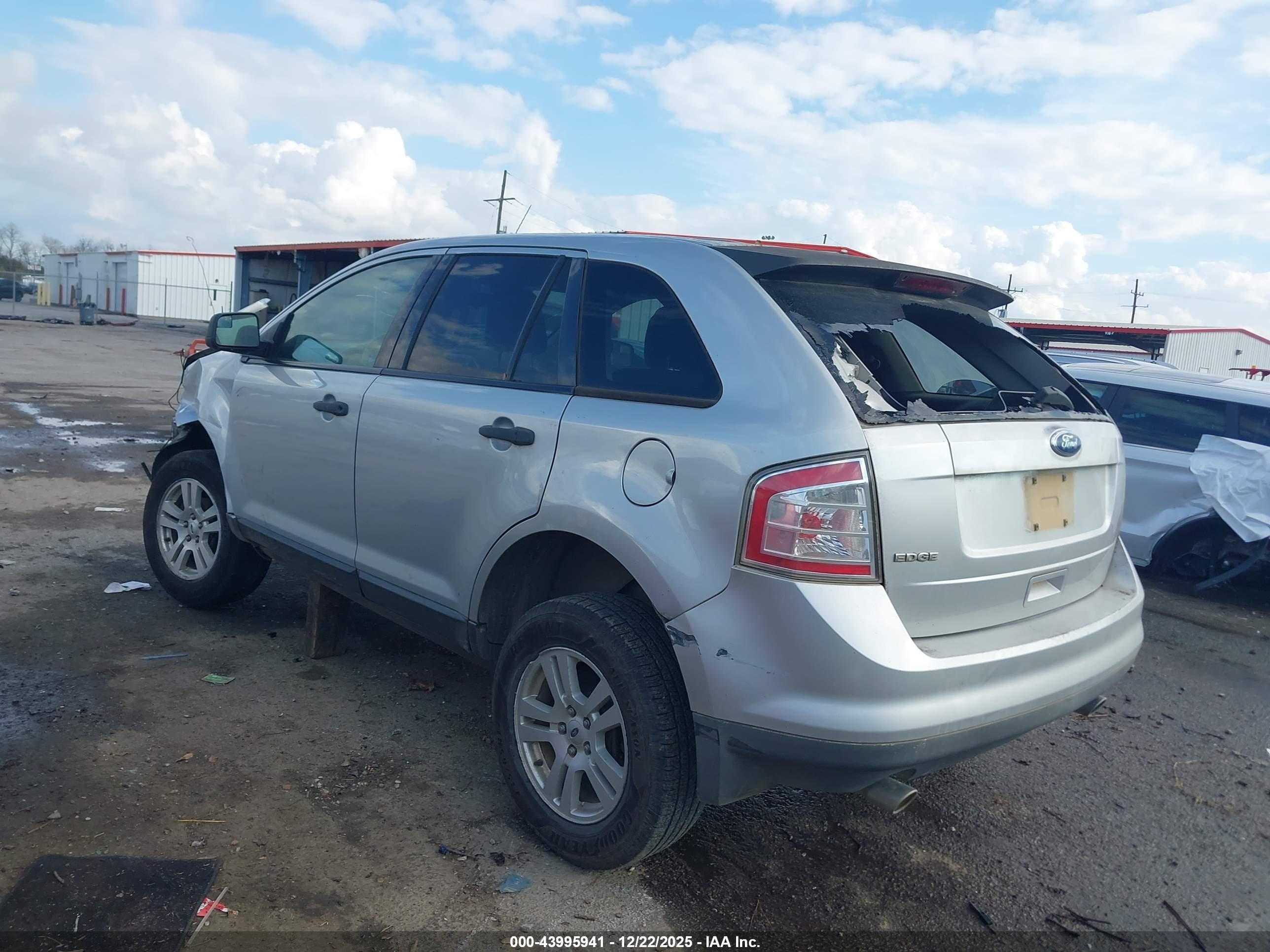 FORD EDGE image 3