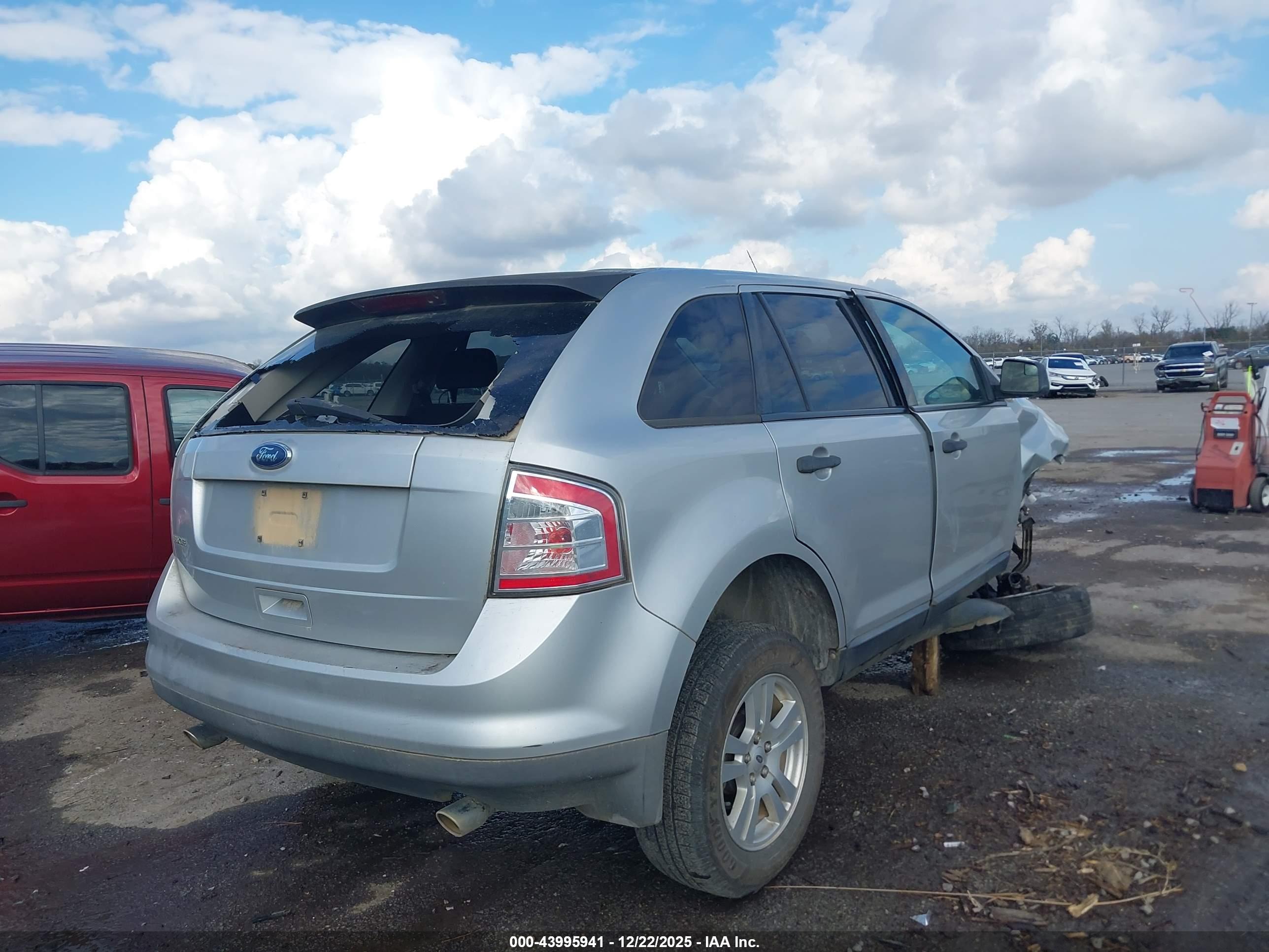FORD EDGE image 4