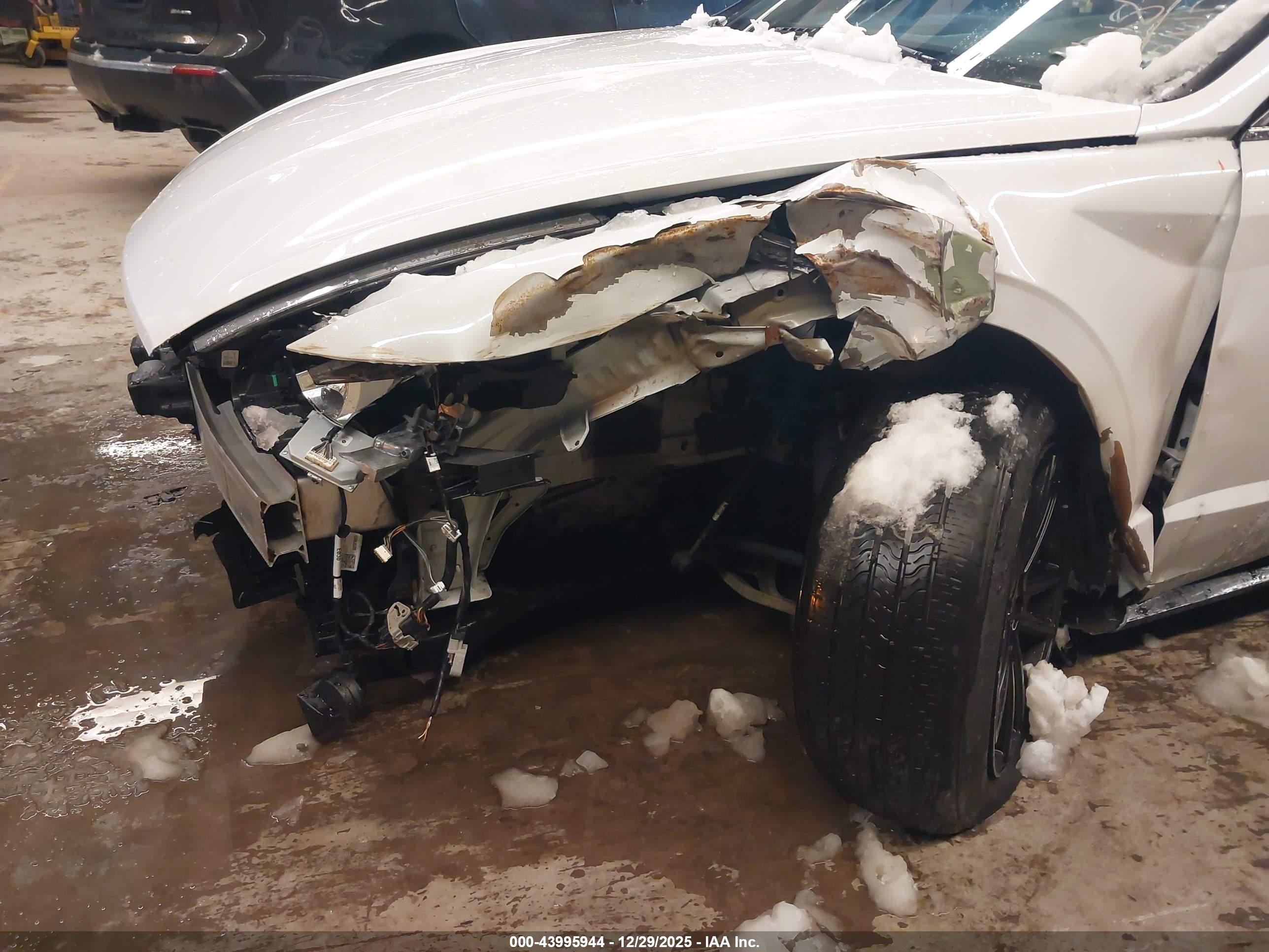 HYUNDAI SONATA image 6