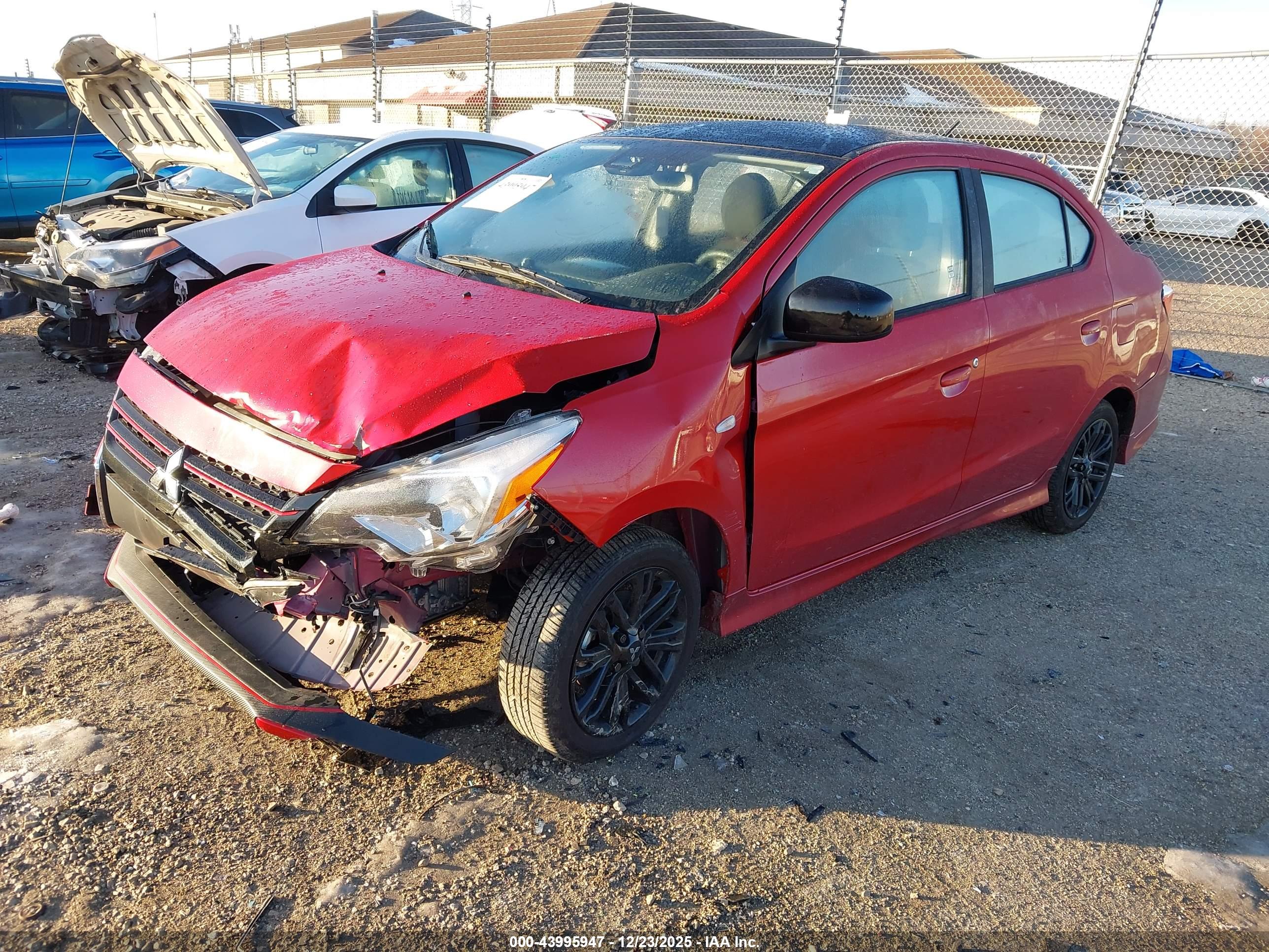 MITSUBISHI MIRAGE image 2