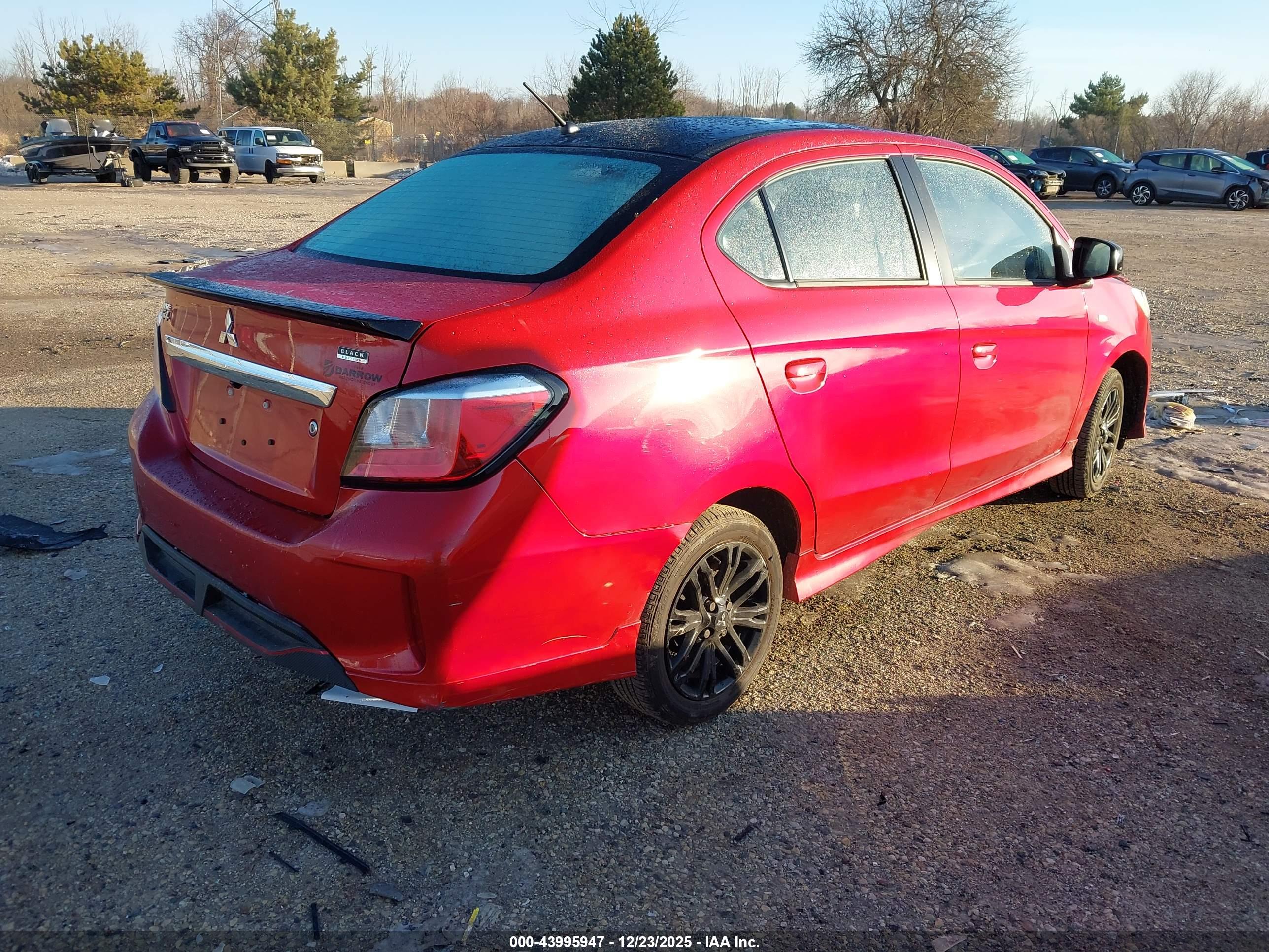MITSUBISHI MIRAGE image 4
