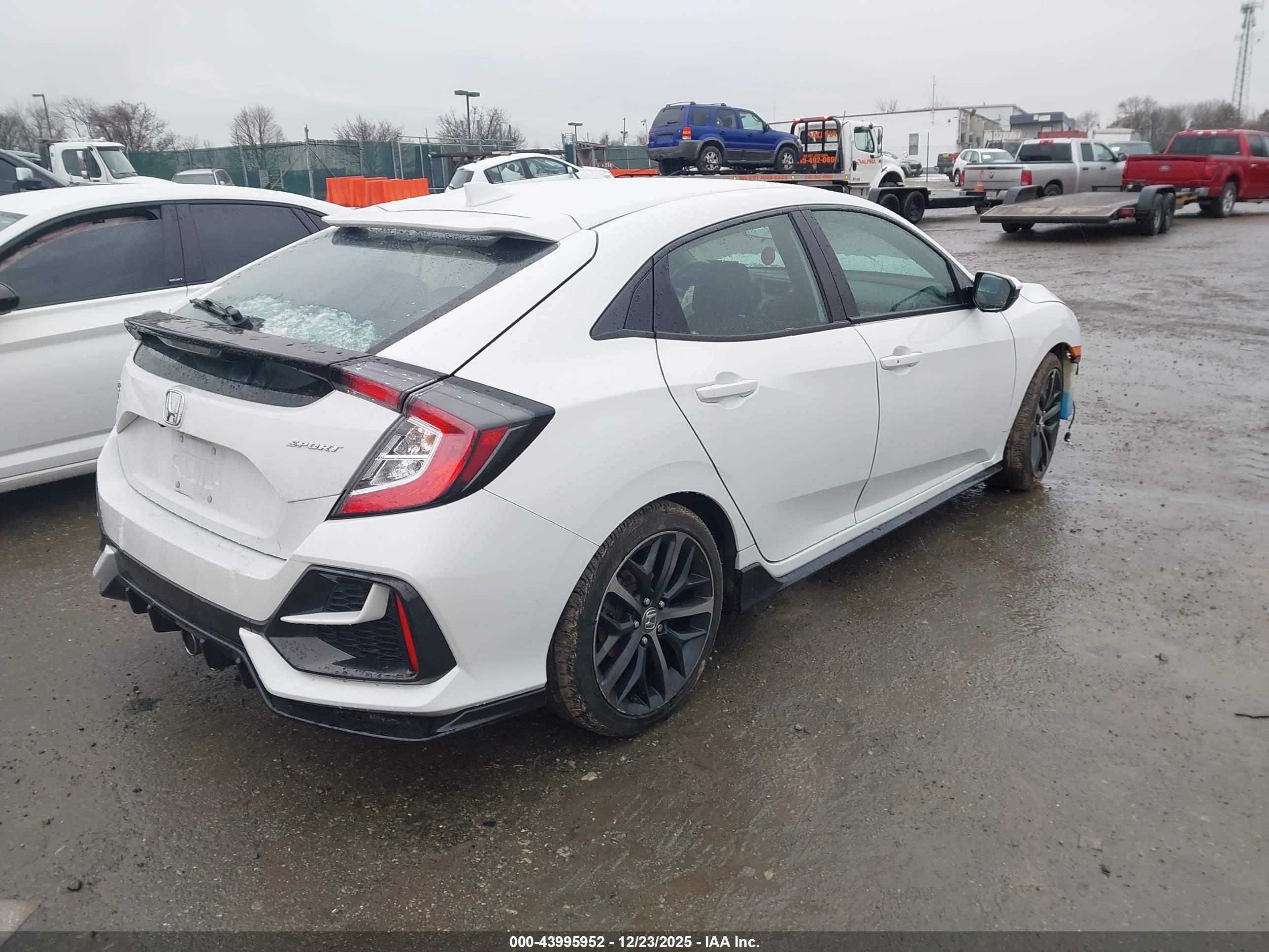 HONDA CIVIC image 4