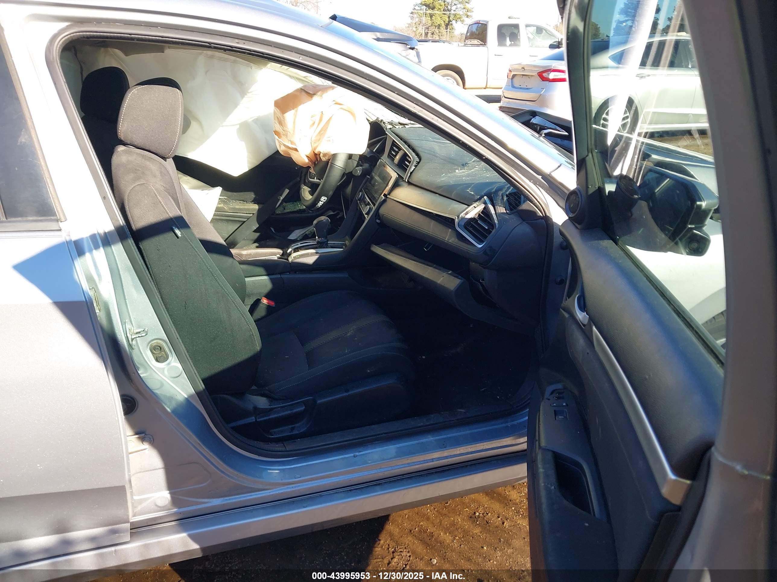 HONDA CIVIC image 5