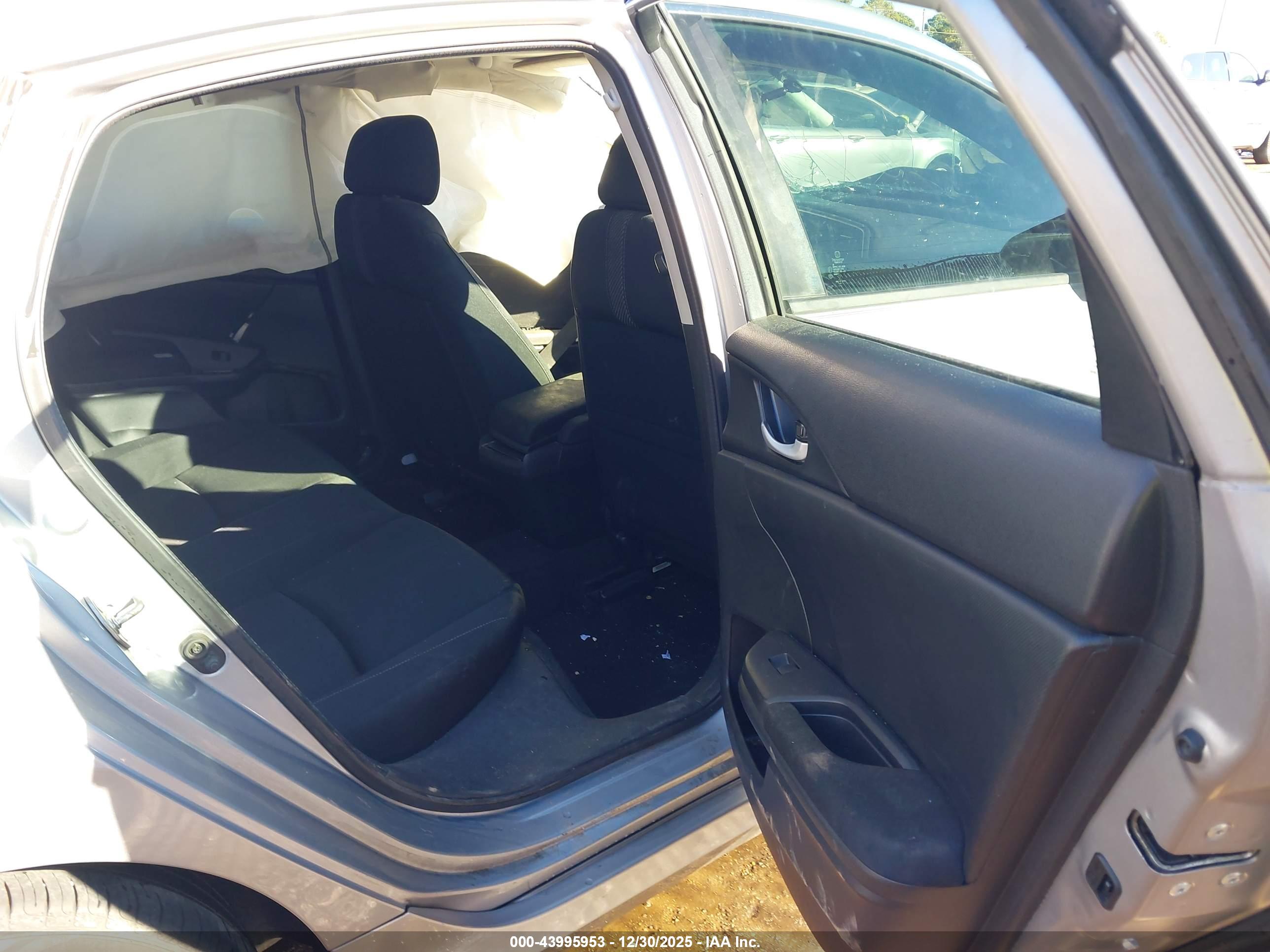 HONDA CIVIC image 8