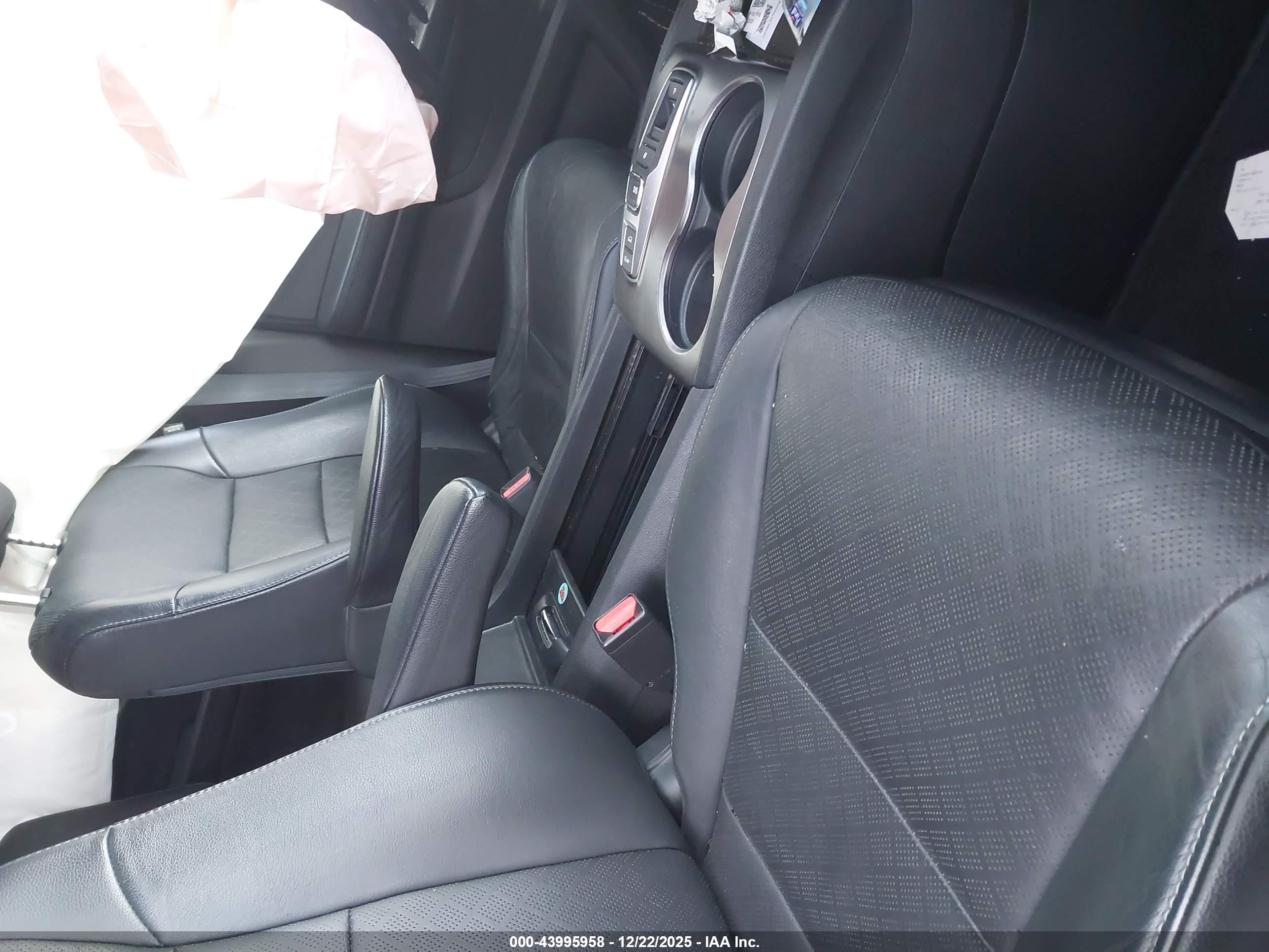 HONDA PASSPORT image 5