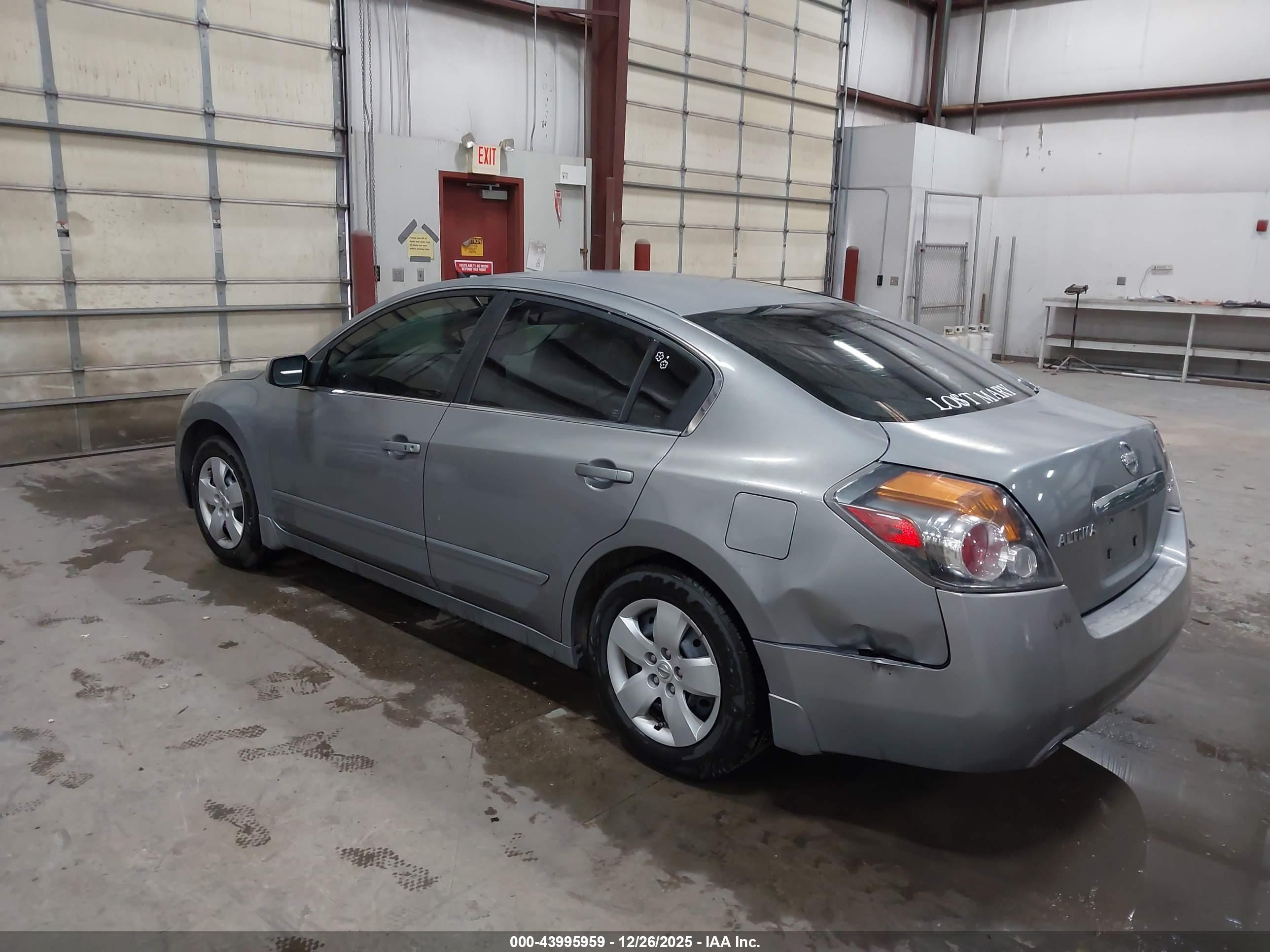 NISSAN ALTIMA image 3